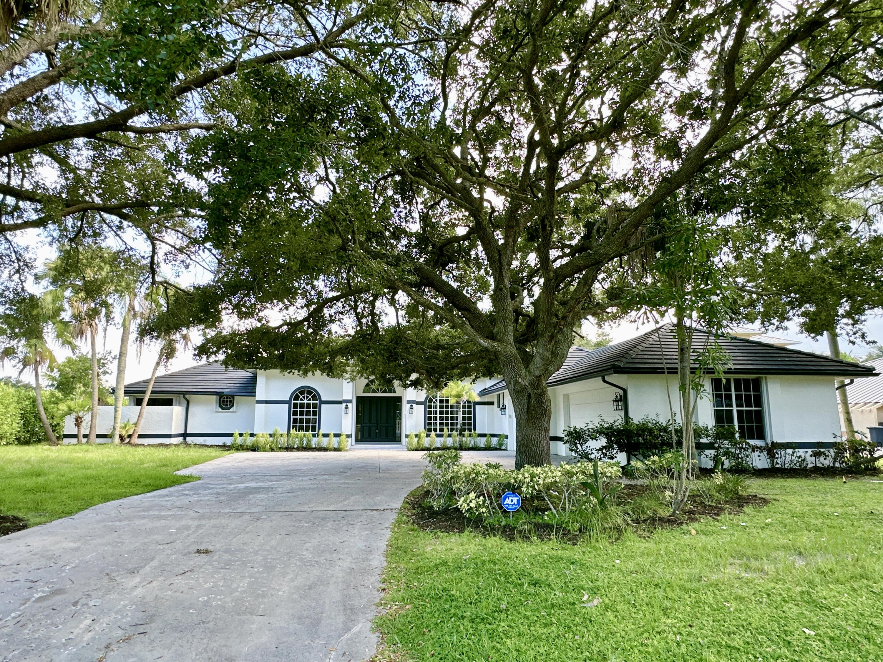 Jupiter, Florida, 33458, United States, 4 Bedrooms Bedrooms, ,3 BathroomsBathrooms,Residential,For Sale,1907455