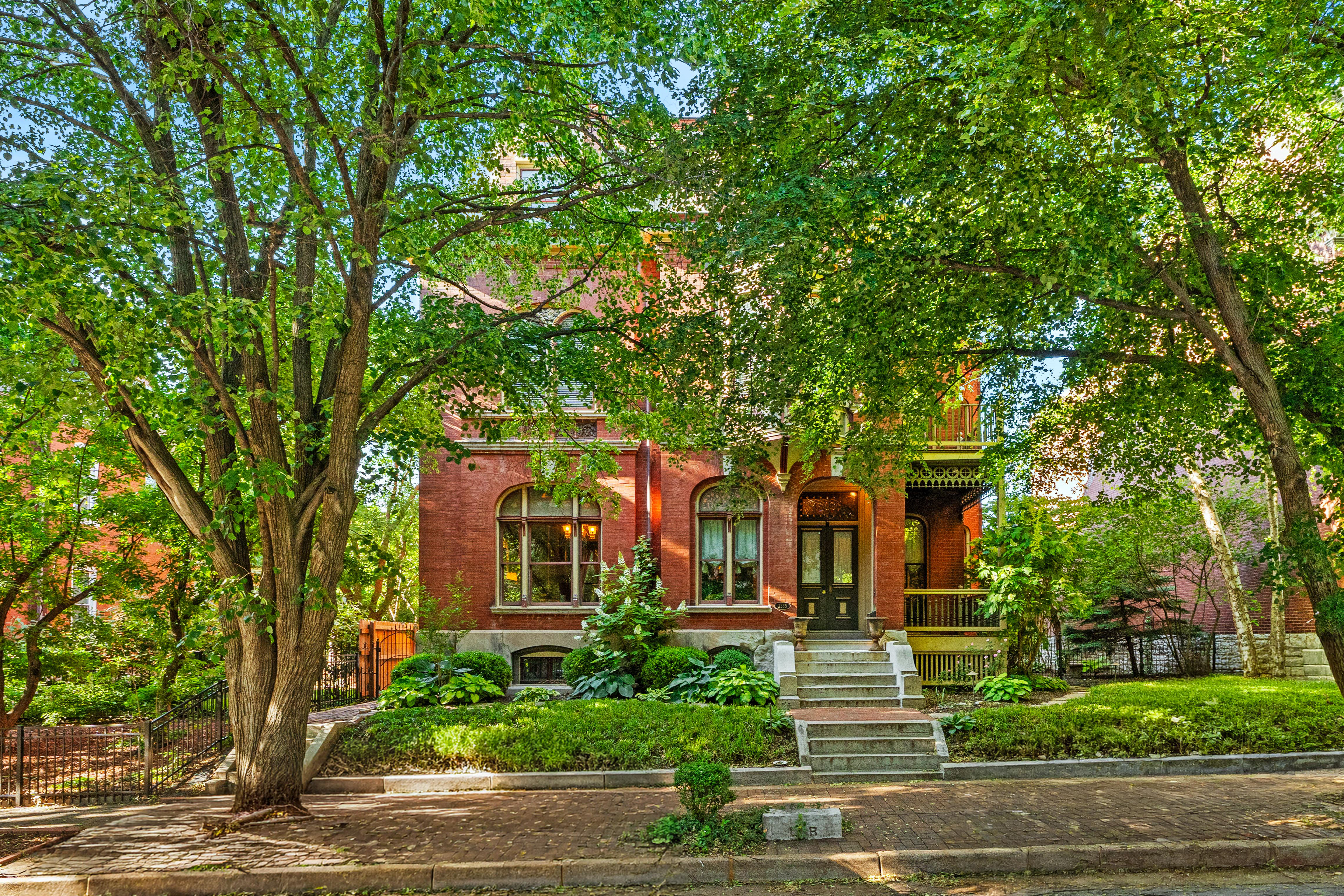  Historic Lafayette Square Victorian Manse with Carriage House - 物件實景