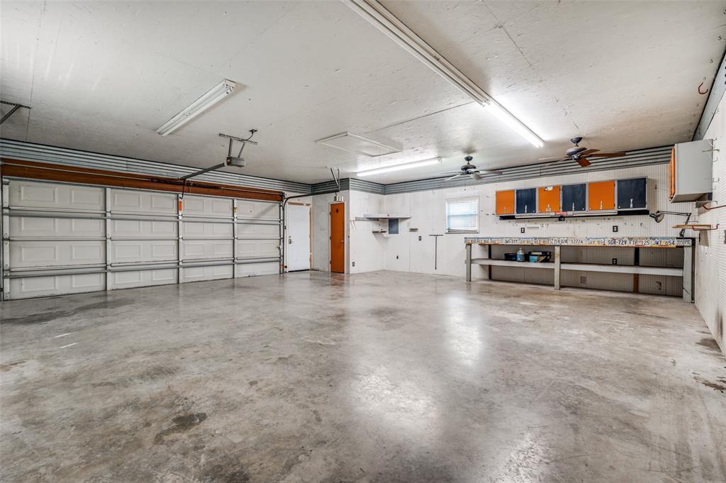 Dish, Texas, 76247, United States, 4 Bedrooms Bedrooms, ,4 BathroomsBathrooms,Residential,For Sale,1940436