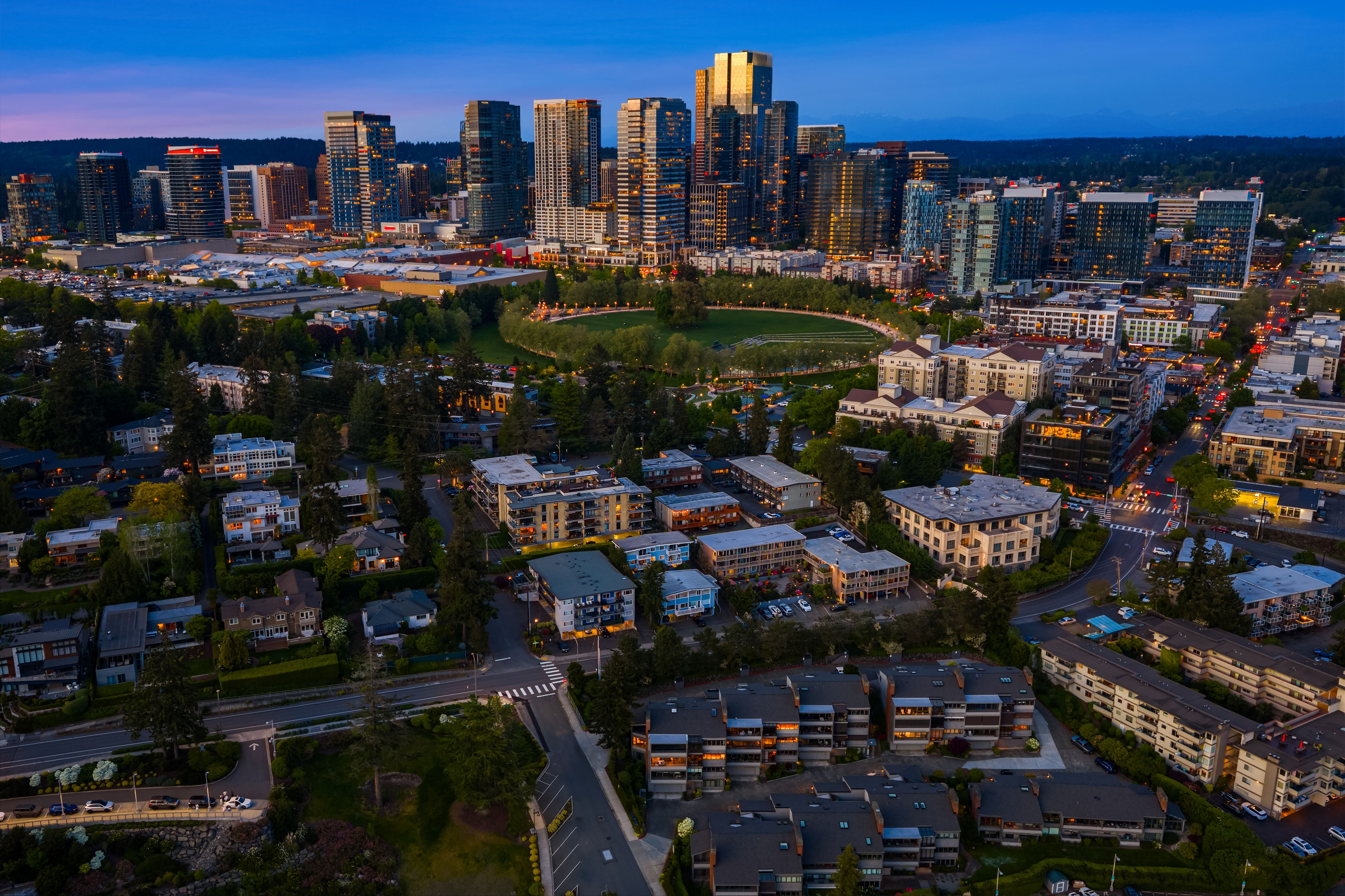  9903 Lake Washington Blvd NE #201, Bellevue, WA 98004 - 物件實景