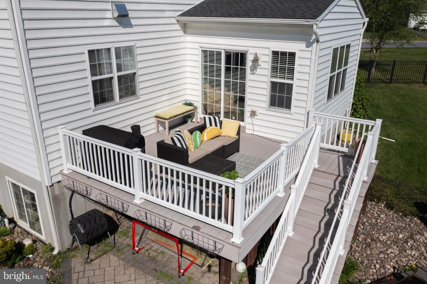 Palmyra, Pennsylvania, 17078, United States, 5 Bedrooms Bedrooms, ,3 BathroomsBathrooms,Residential,For Sale,1827180