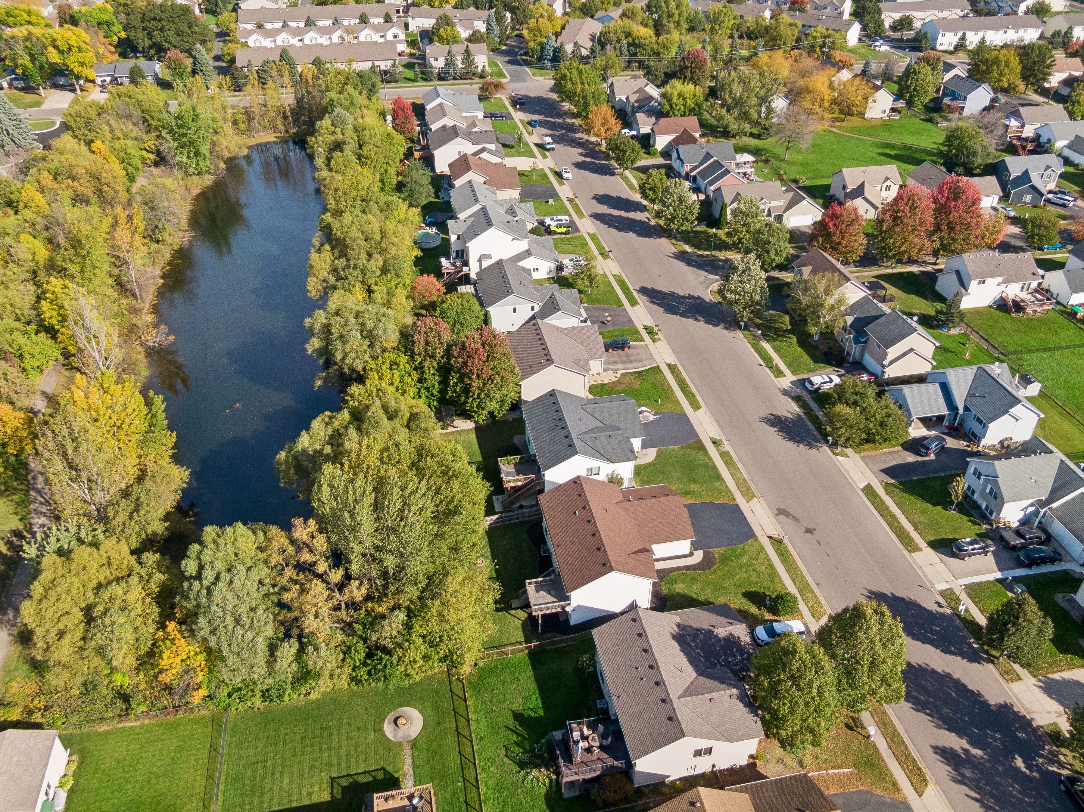  Refreshed Home in Lovely Farmington Location - 物件實景