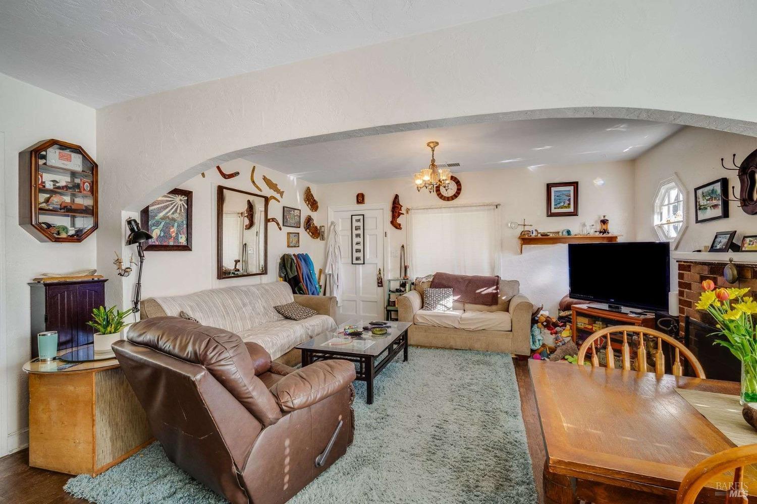 Santa Rosa, California, 95409, United States, 4 Bedrooms Bedrooms, ,2 BathroomsBathrooms,Residential,For Sale,1976725