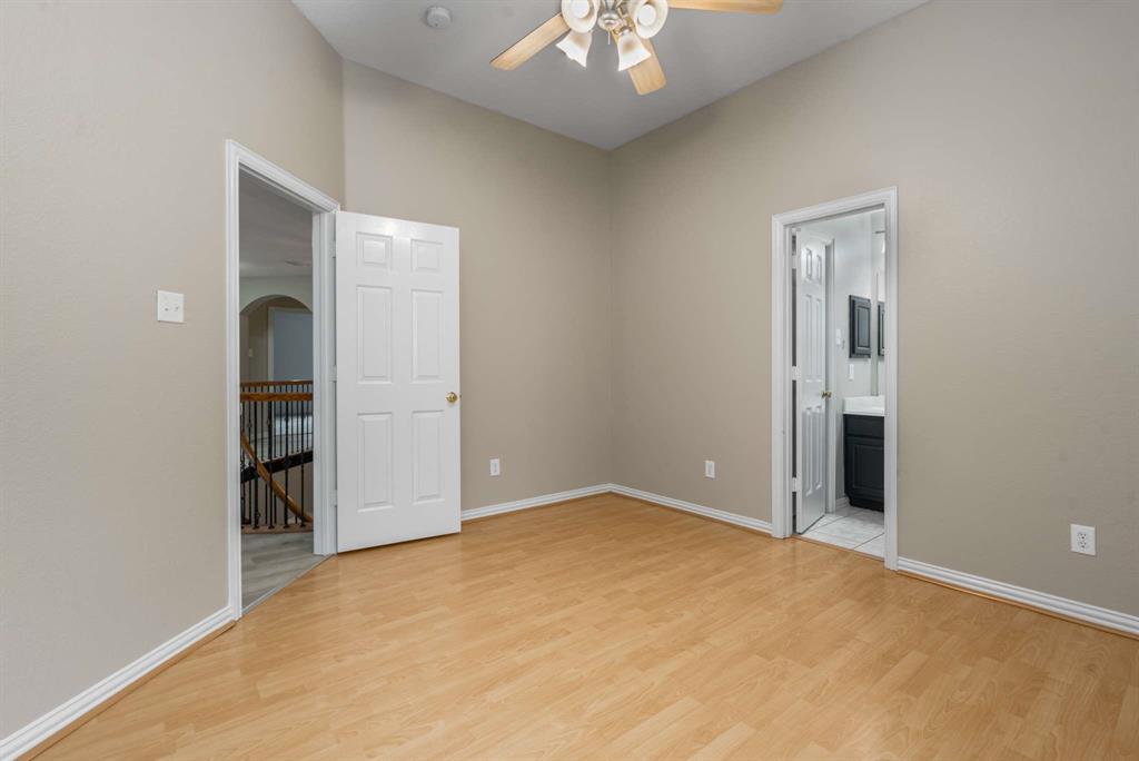 Rowlett, Texas, 75089, United States, 4 Bedrooms Bedrooms, ,4 BathroomsBathrooms,Residential,For Sale,1826622