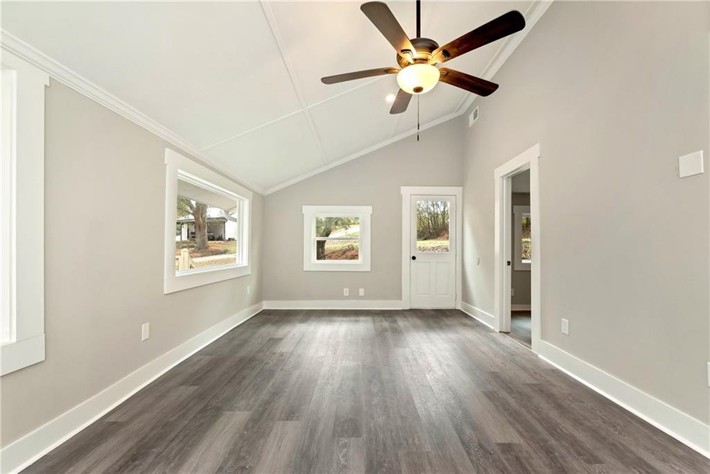 Dawsonville, Georgia, 30534, United States, 2 Bedrooms Bedrooms, ,2 BathroomsBathrooms,Residential,For Sale,1991026