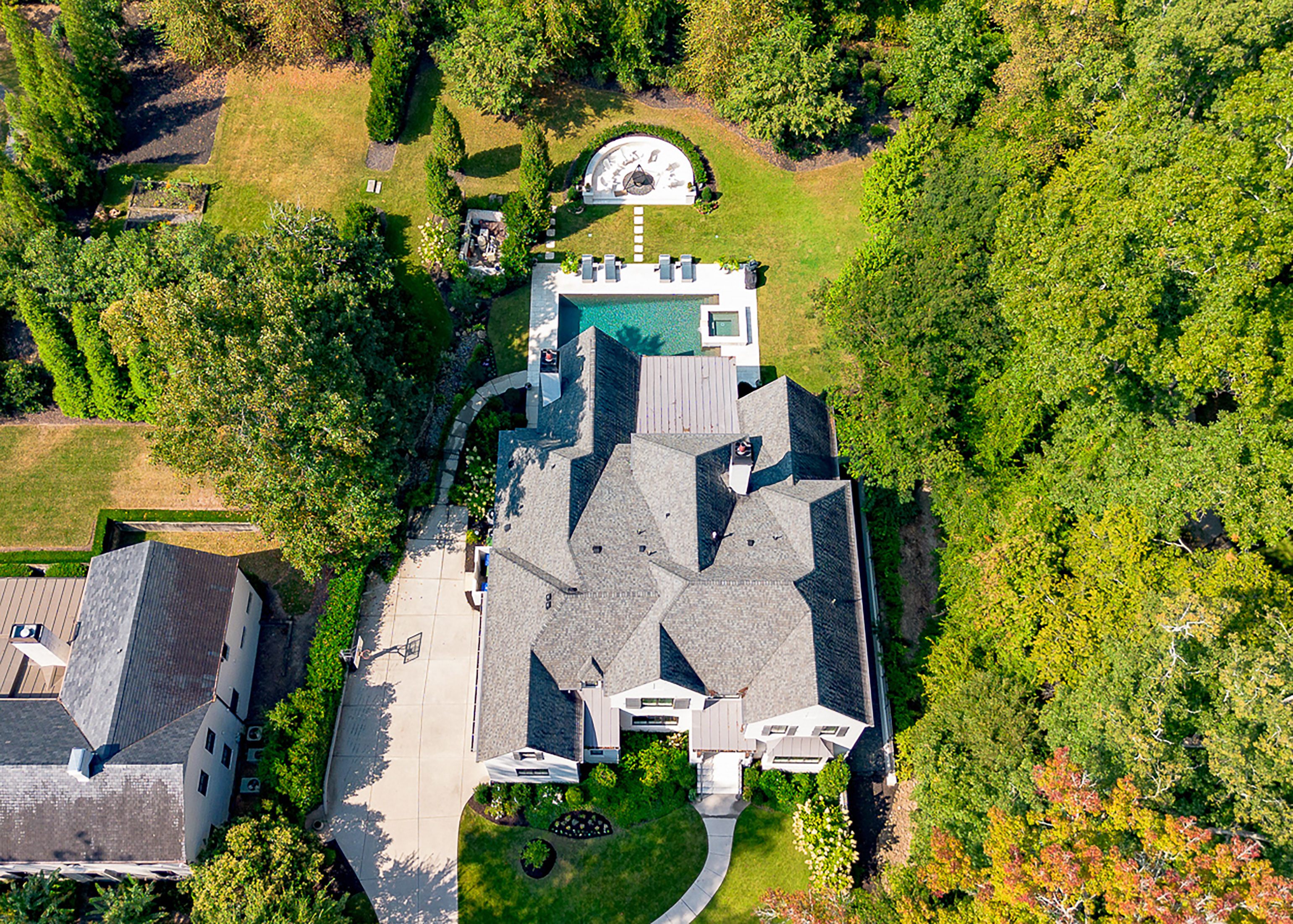  Timeless Elegance in Historic Brookhaven - 物件實景