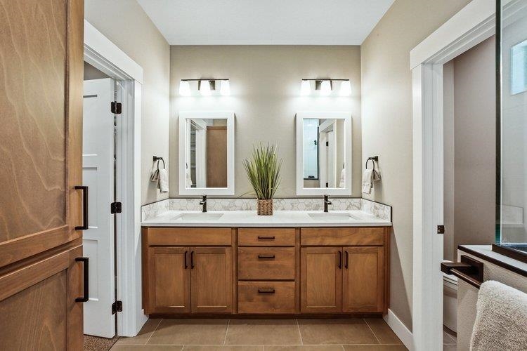 Colbert, Washington, 99005, United States, 4 Bedrooms Bedrooms, ,3 BathroomsBathrooms,Residential,For Sale,1777923