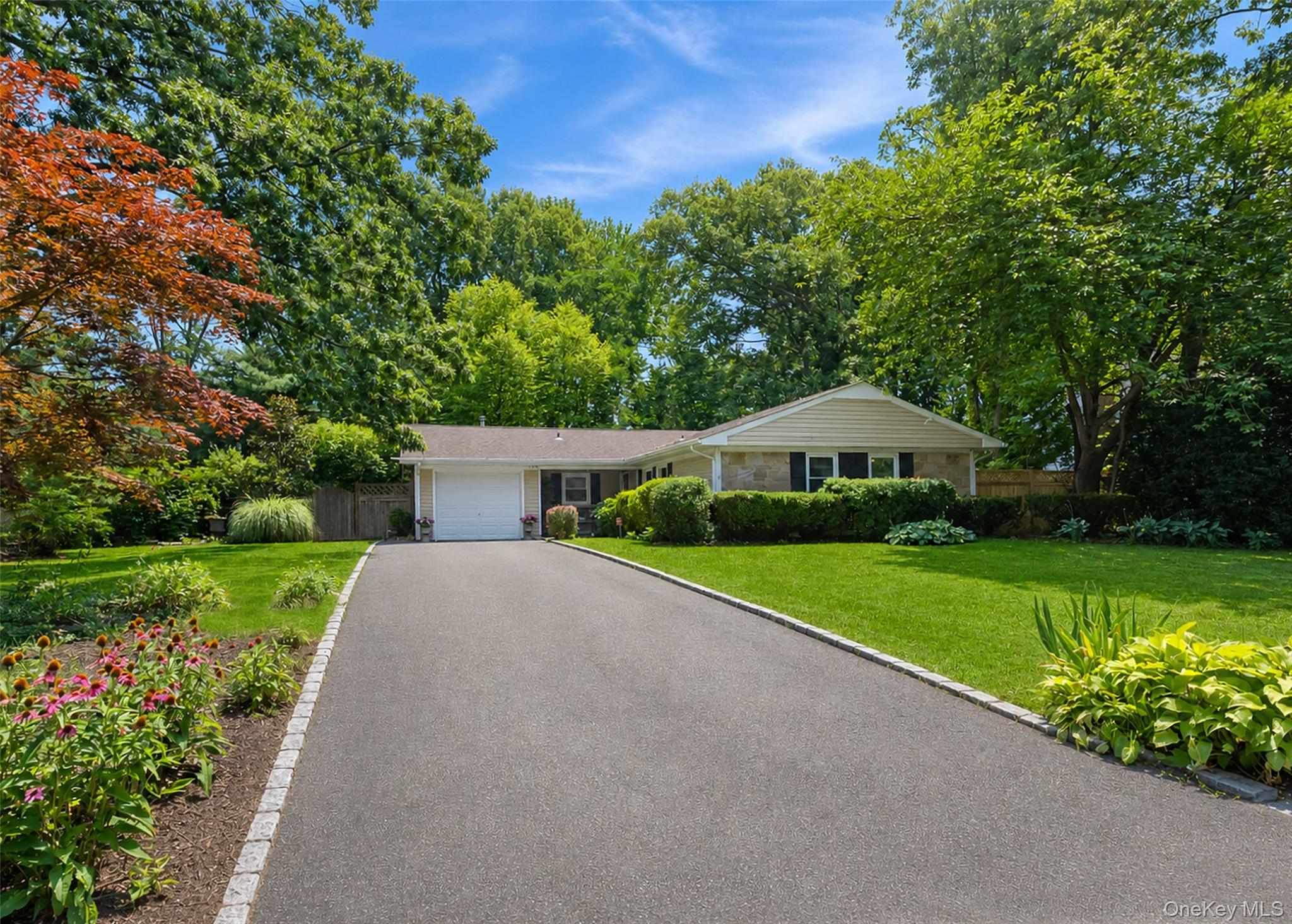 Pennaquid Rd, Coram, NY 11727