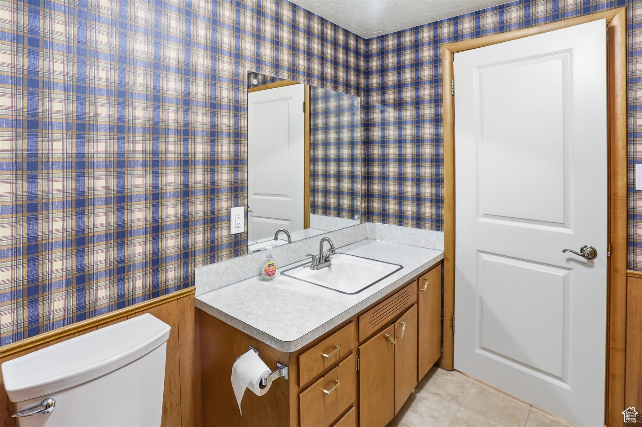 Logan, Utah, 84341, United States, 5 Bedrooms Bedrooms, ,1 BathroomBathrooms,Residential,For Sale,1983930