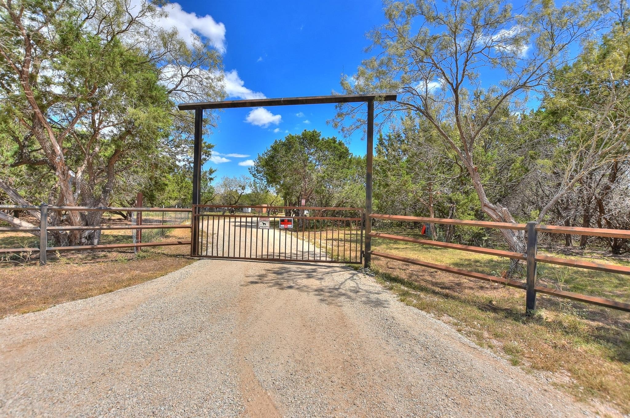 Lampasas, Texas, 76550, United States, 3 Bedrooms Bedrooms, ,3 BathroomsBathrooms,Residential,For Sale,1983248