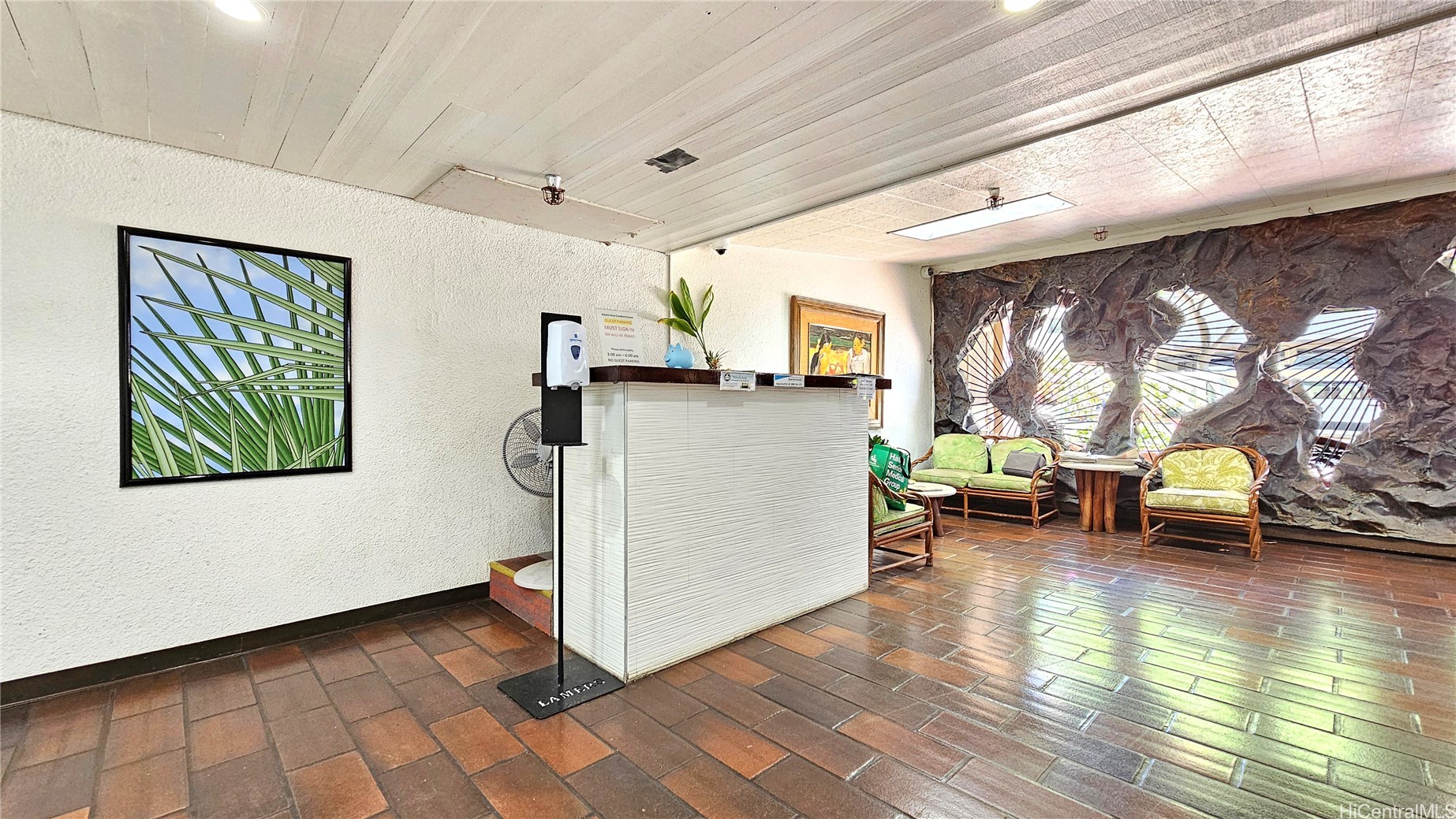 Honolulu, Hawaii, 96815, United States, 2 Bedrooms Bedrooms, ,2 BathroomsBathrooms,Residential,For Sale,1796212