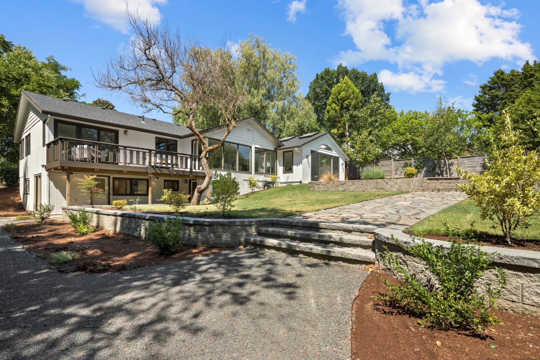  2710 SW MAPLE LN Portland, OR 97225 - 物件實景