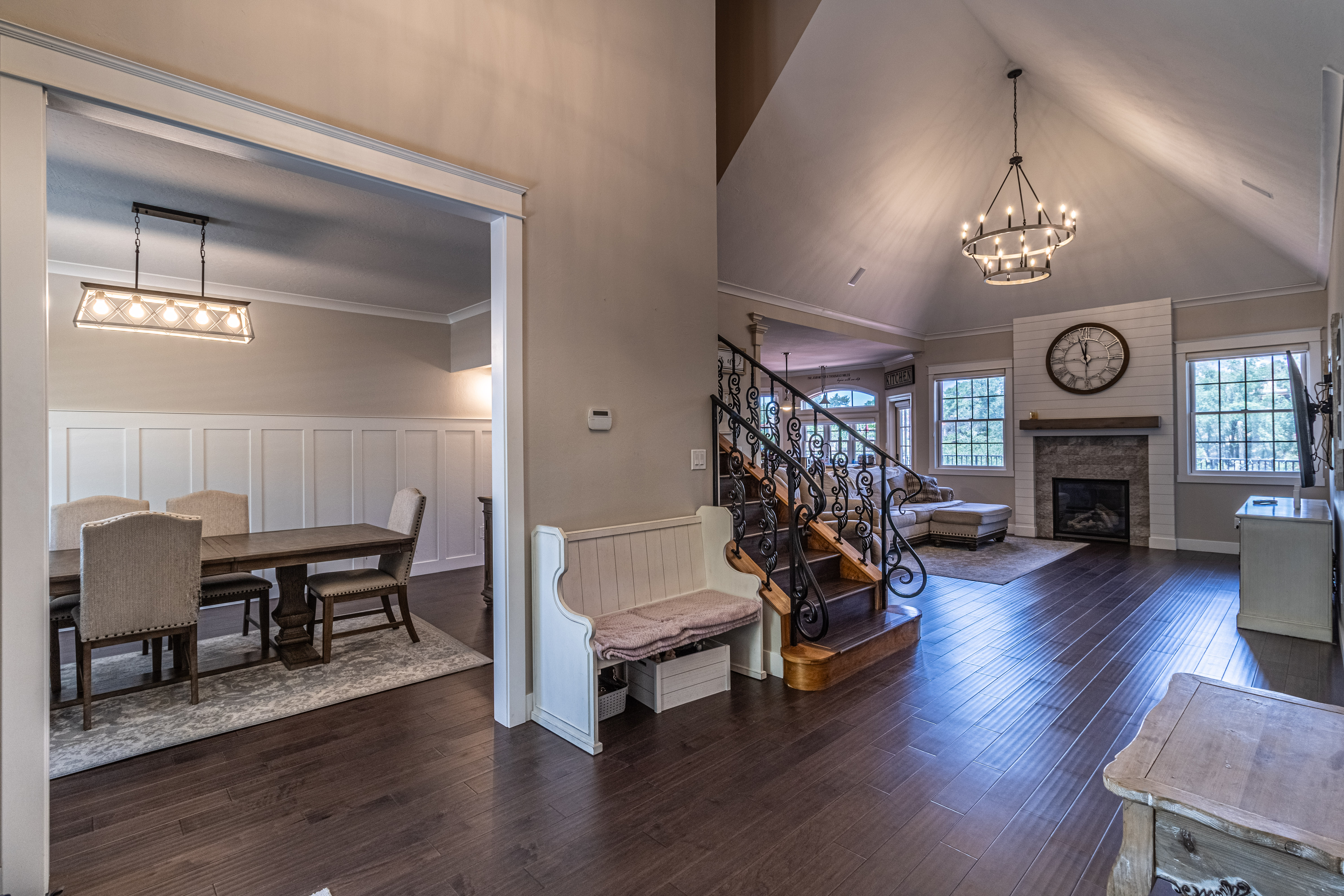 Farmington, New Mexico, 87401, United States, 4 Bedrooms Bedrooms, ,5 BathroomsBathrooms,Residential,For Sale,1942603