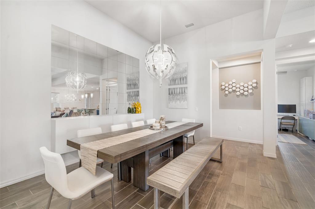 Bradenton, Florida, 34212, United States, 4 Bedrooms Bedrooms, ,3 BathroomsBathrooms,Residential,For Sale,1866766
