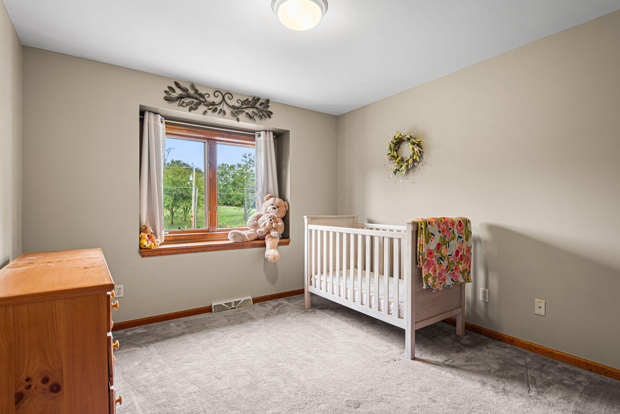 Valparaiso, Indiana, 46385, United States, 4 Bedrooms Bedrooms, ,1 BathroomBathrooms,Residential,For Sale,1956589