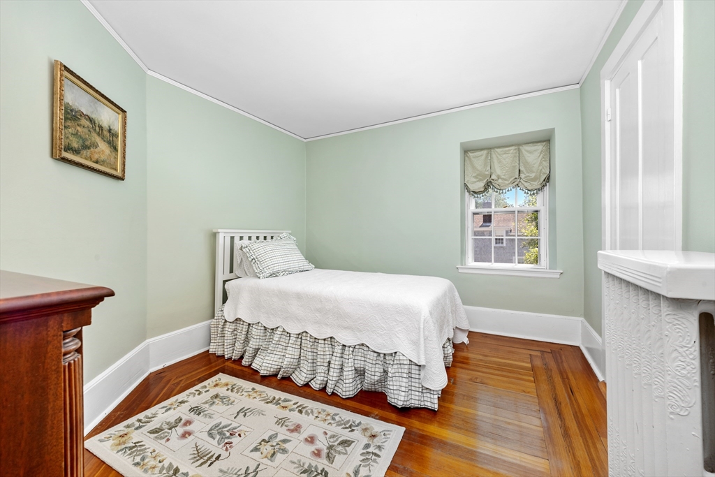 Hingham, Massachusetts, 02043, United States, 5 Bedrooms Bedrooms, ,5 BathroomsBathrooms,Residential,For Sale,1901935