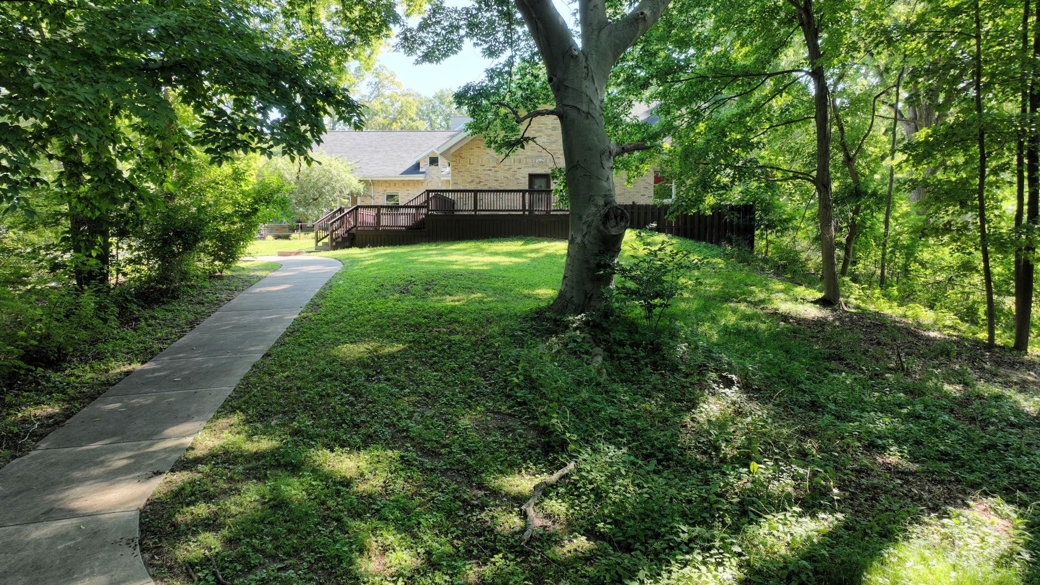 Midland, Michigan, 48640, United States, 9 Bedrooms Bedrooms, ,5 BathroomsBathrooms,Residential,For Sale,1943918