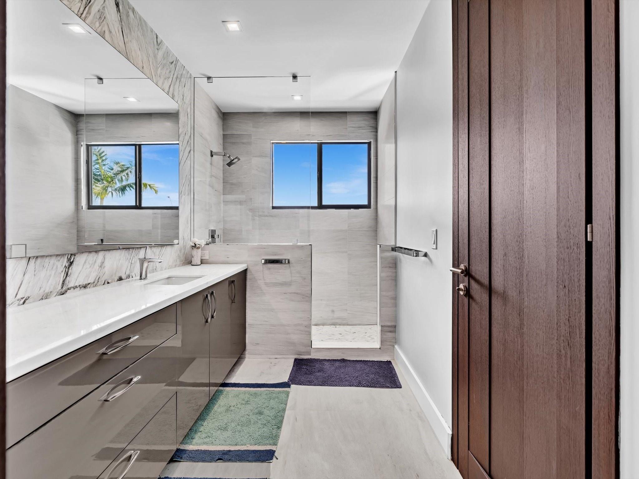 Fort Lauderdale, Florida, 33308, United States, 7 Bedrooms Bedrooms, ,8 BathroomsBathrooms,Residential,For Sale,1776092