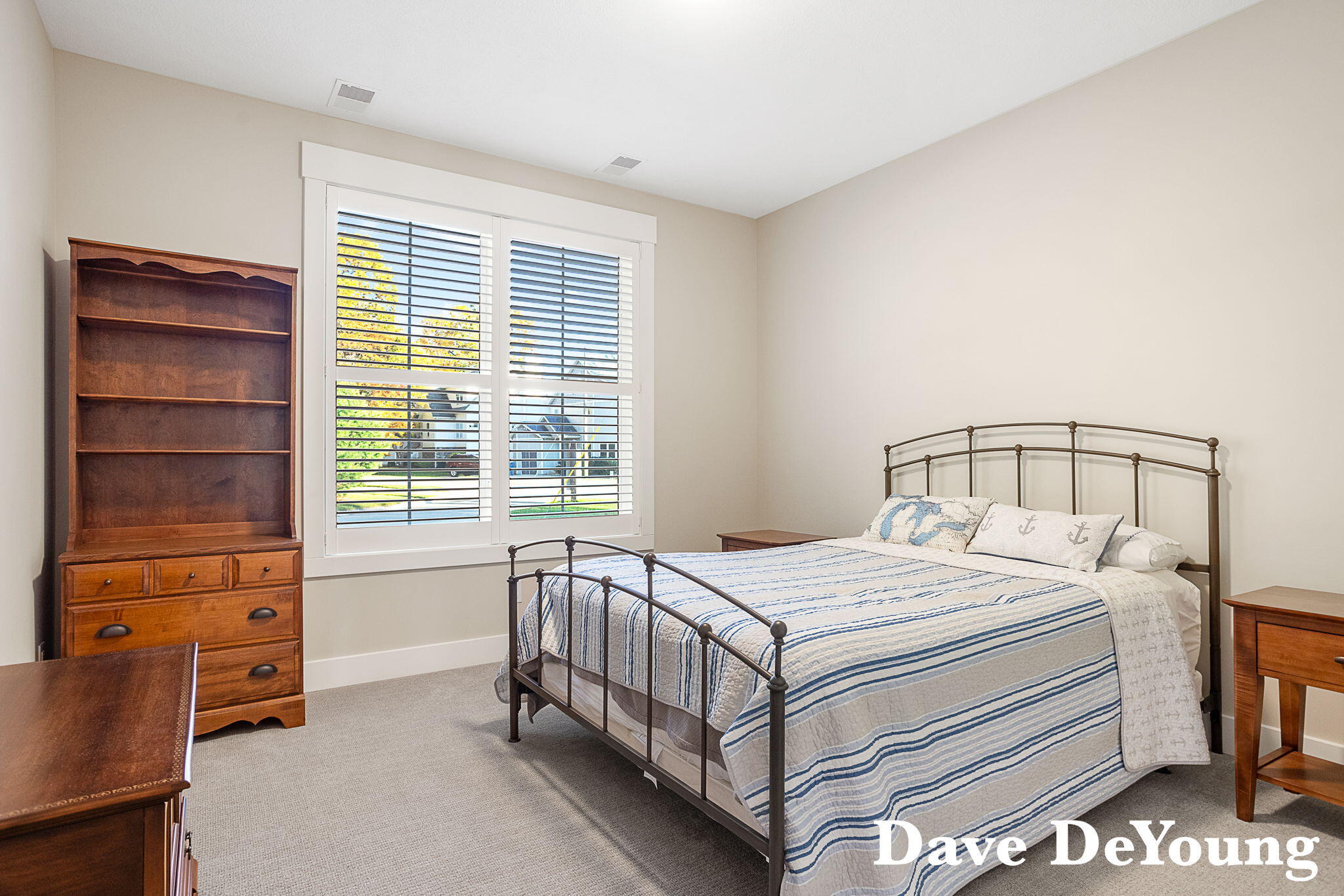 Holland, Michigan, 49424, United States, 3 Bedrooms Bedrooms, ,3 BathroomsBathrooms,Residential,For Sale,1986550