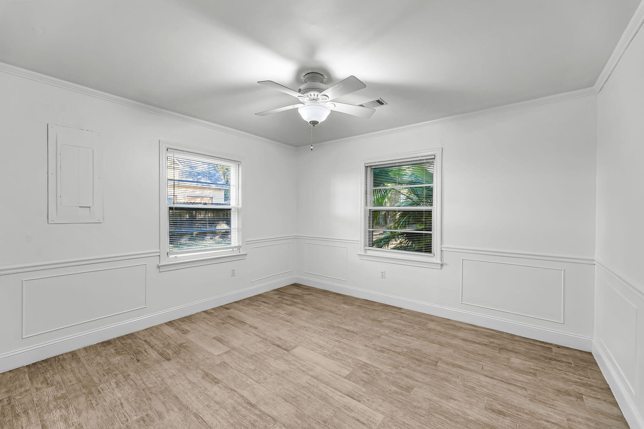 Charleston, South Carolina, 29412, United States, 4 Bedrooms Bedrooms, ,2 BathroomsBathrooms,Residential,For Sale,1983984