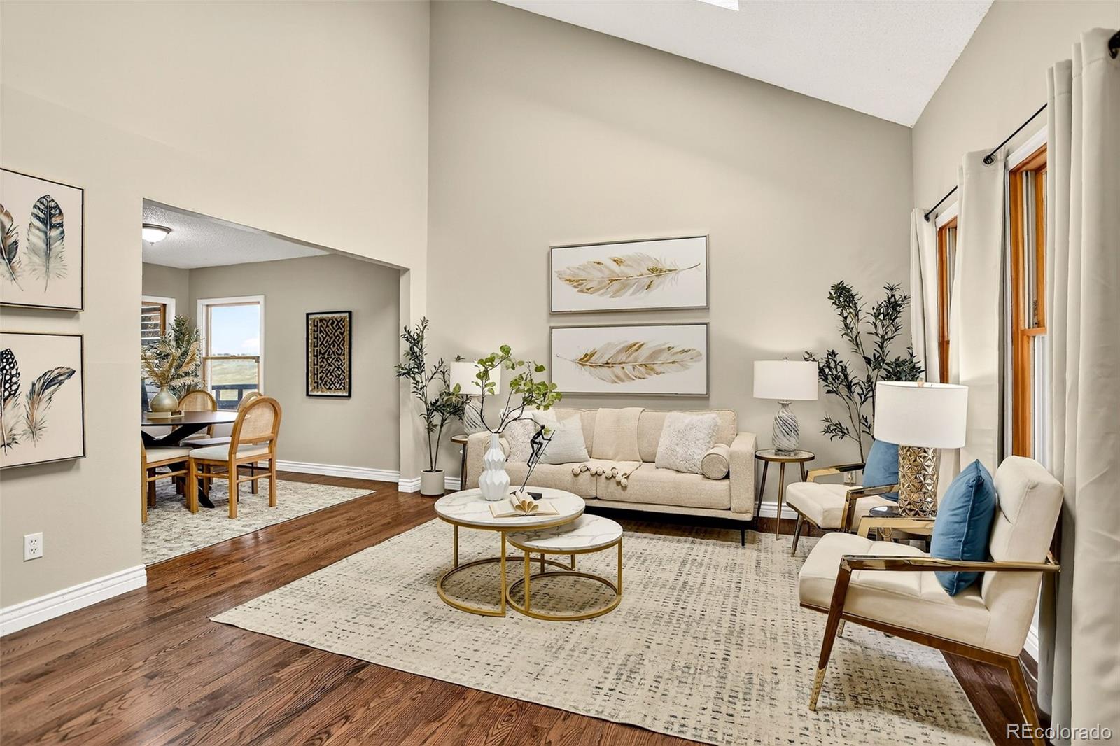 Littleton, Colorado, 80127, United States, 4 Bedrooms Bedrooms, ,2 BathroomsBathrooms,Residential,For Sale,2003001