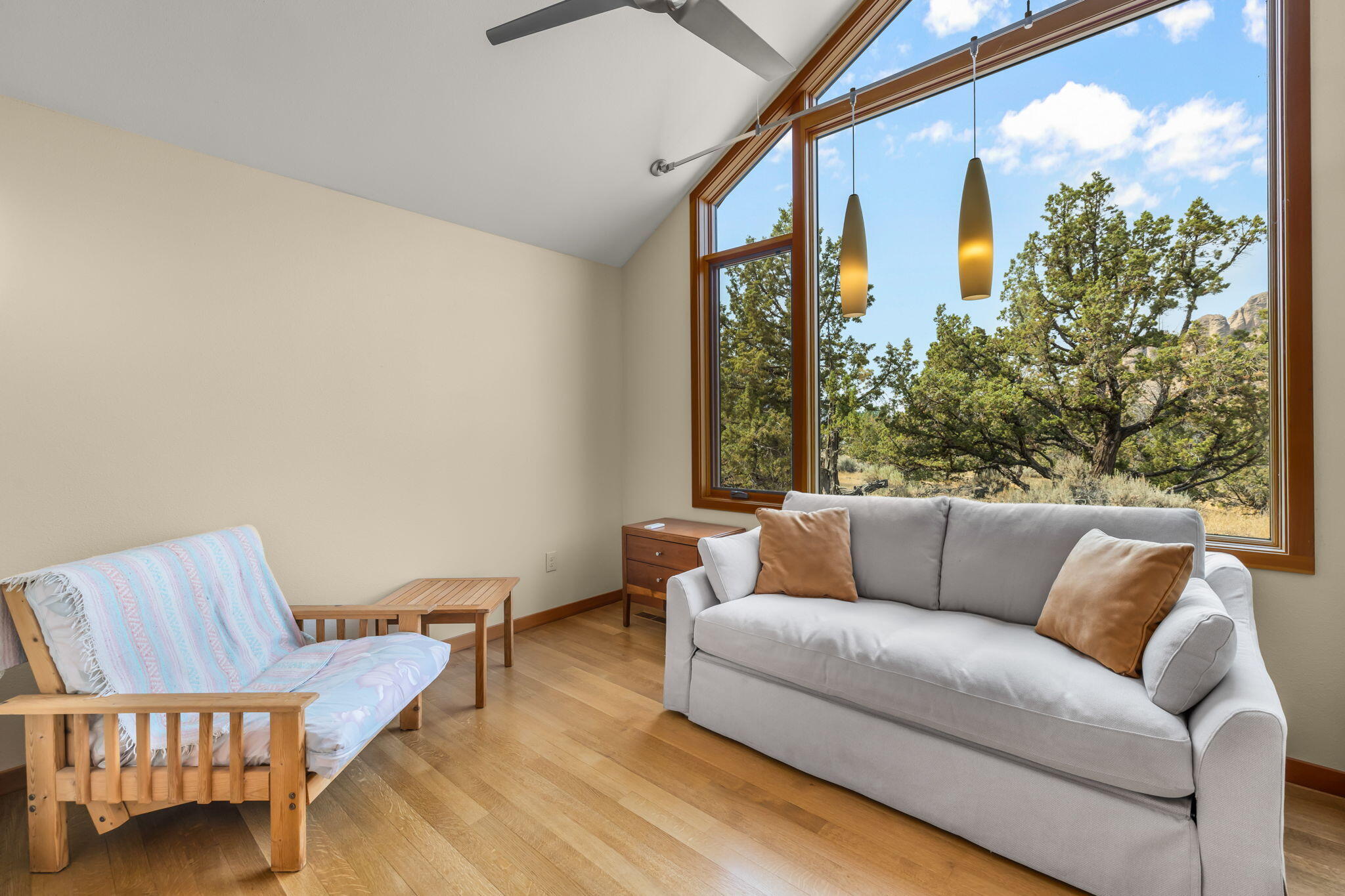 9210 NE Smith Rock Loop, Terrebonne, Oregon, 97760, United States, 2 Bedrooms Bedrooms, ,3 BathroomsBathrooms,Residential,For Sale,9210 NE Smith Rock Loop,1591545