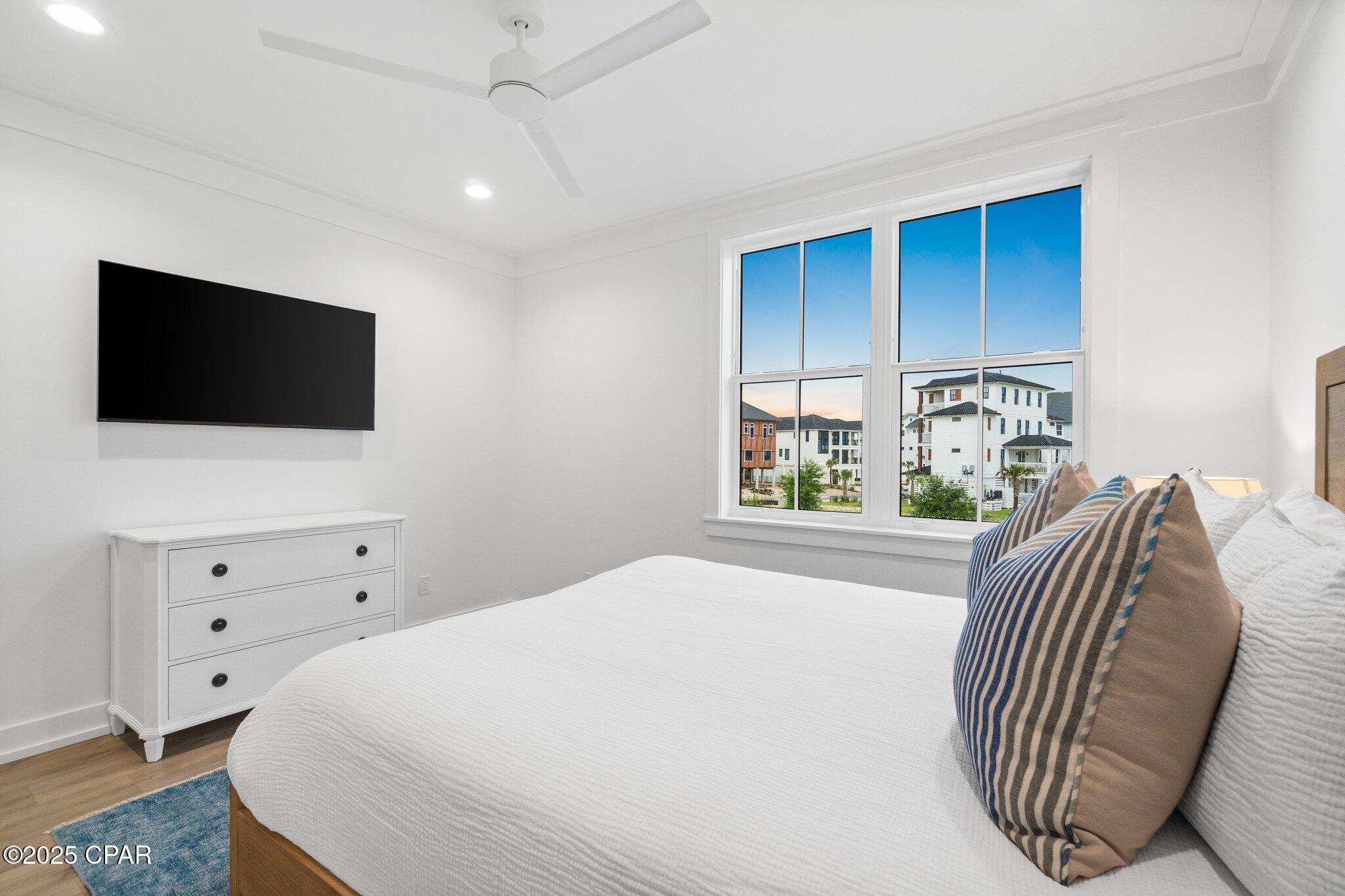 Mexico Beach, Florida, 32456, United States, 5 Bedrooms Bedrooms, ,5 BathroomsBathrooms,Residential,For Sale,1981847