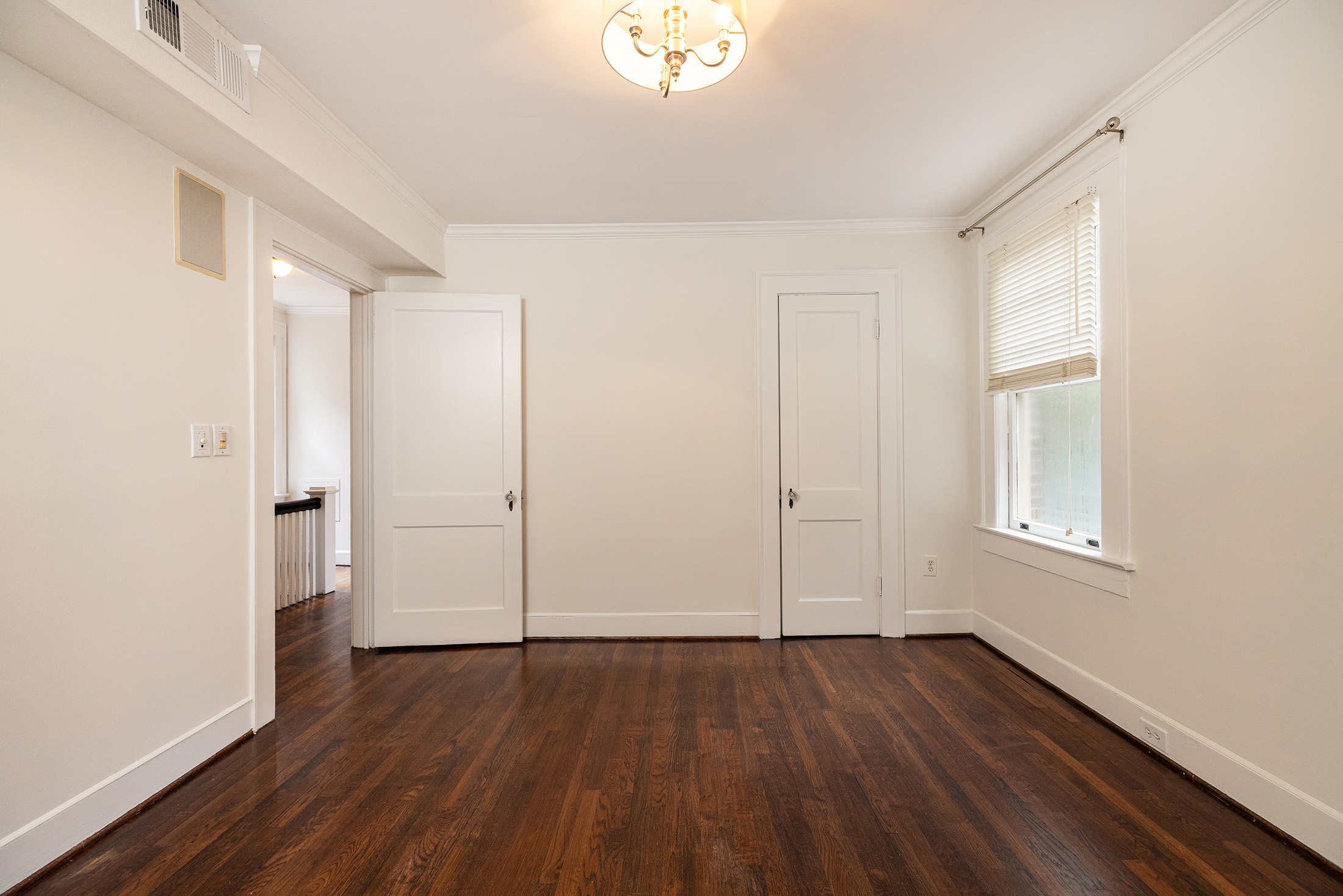  Morningside Duplex Offers Character, Location and Financial Flexibility - 物件實景