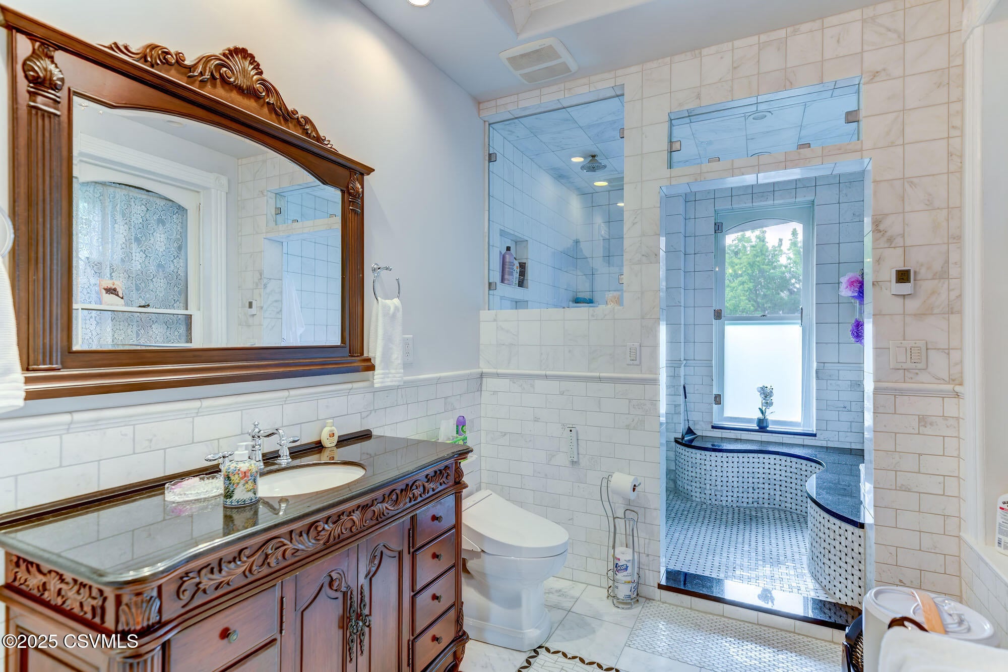 Bloomsburg, Pennsylvania, 17815, United States, 6 Bedrooms Bedrooms, ,3 BathroomsBathrooms,Residential,For Sale,1982925