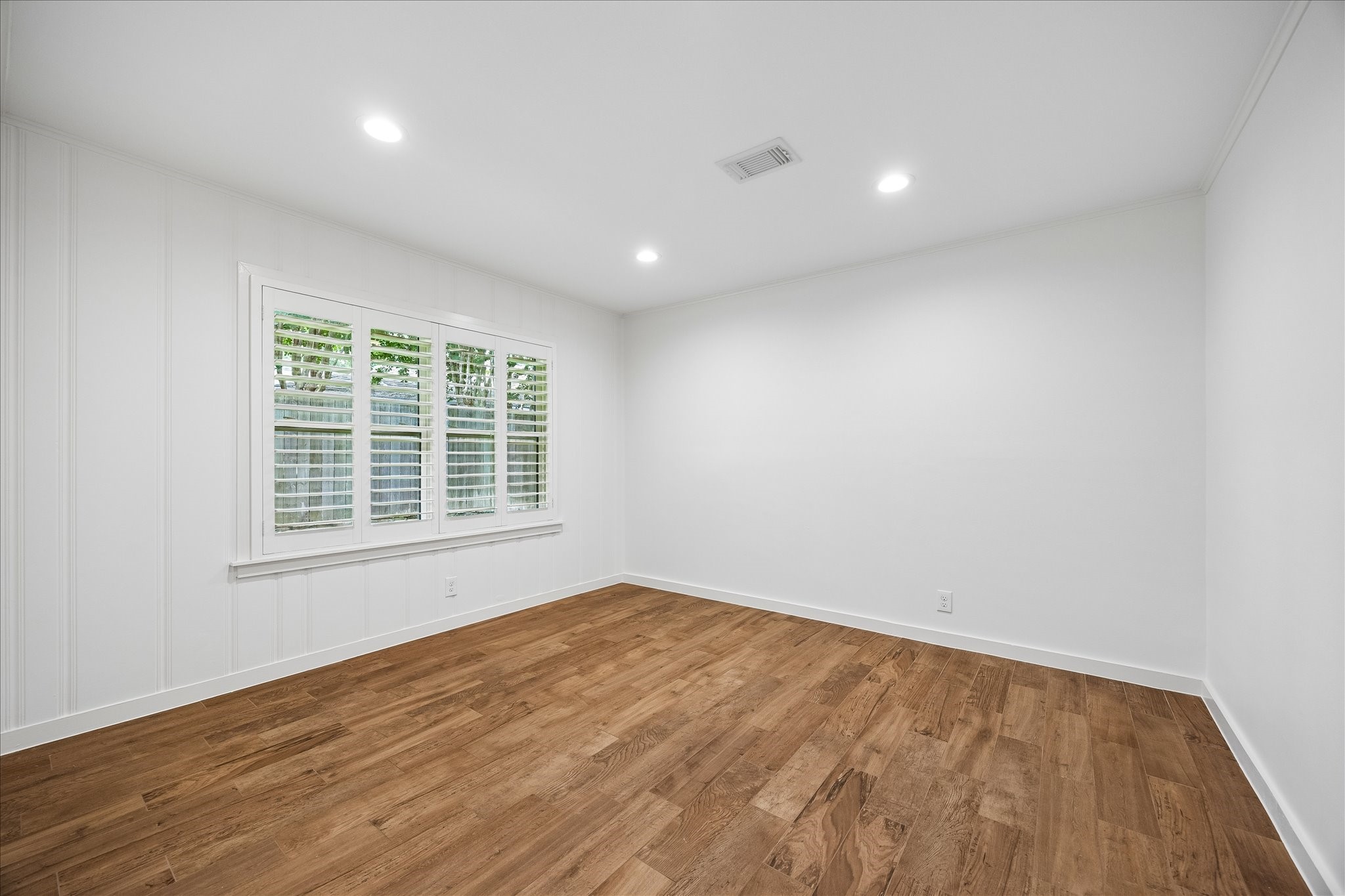  8443 Westview Drive - 物件實景