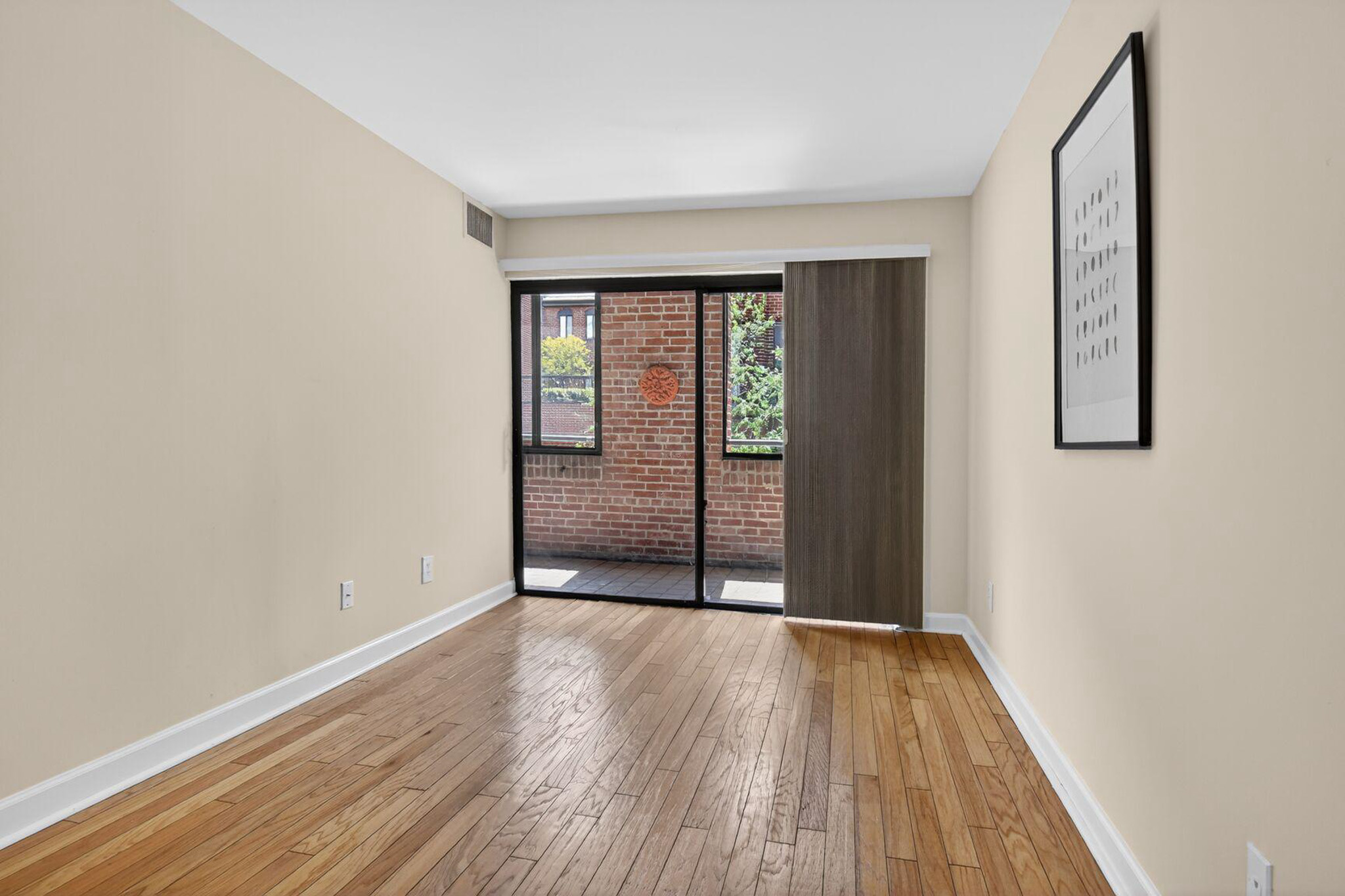  3225 Grace Street NW, Washington, DC, 20007 - 物件實景