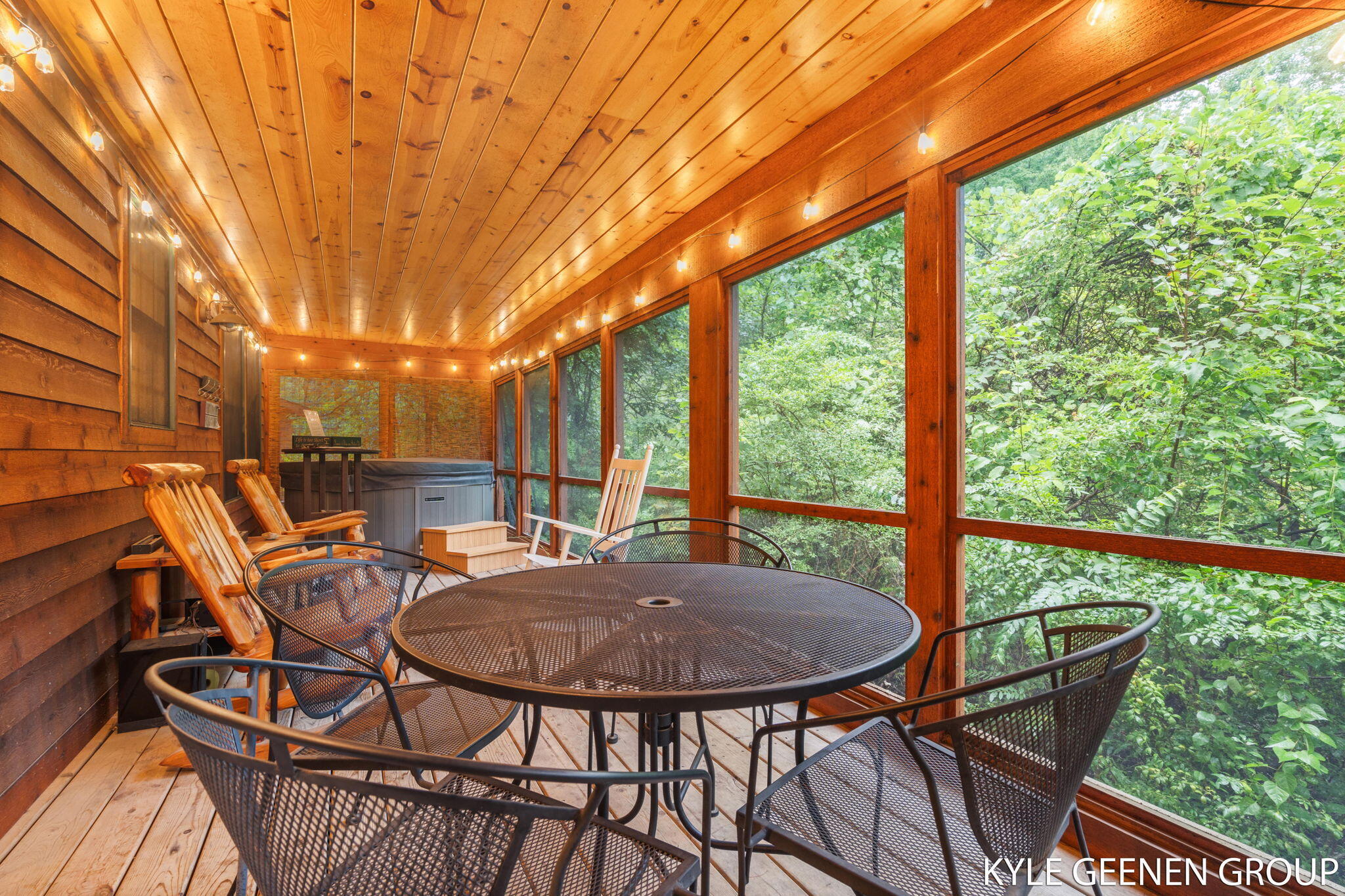 Saugatuck, Michigan, 49453, United States, 3 Bedrooms Bedrooms, ,2 BathroomsBathrooms,Residential,For Sale,1917281