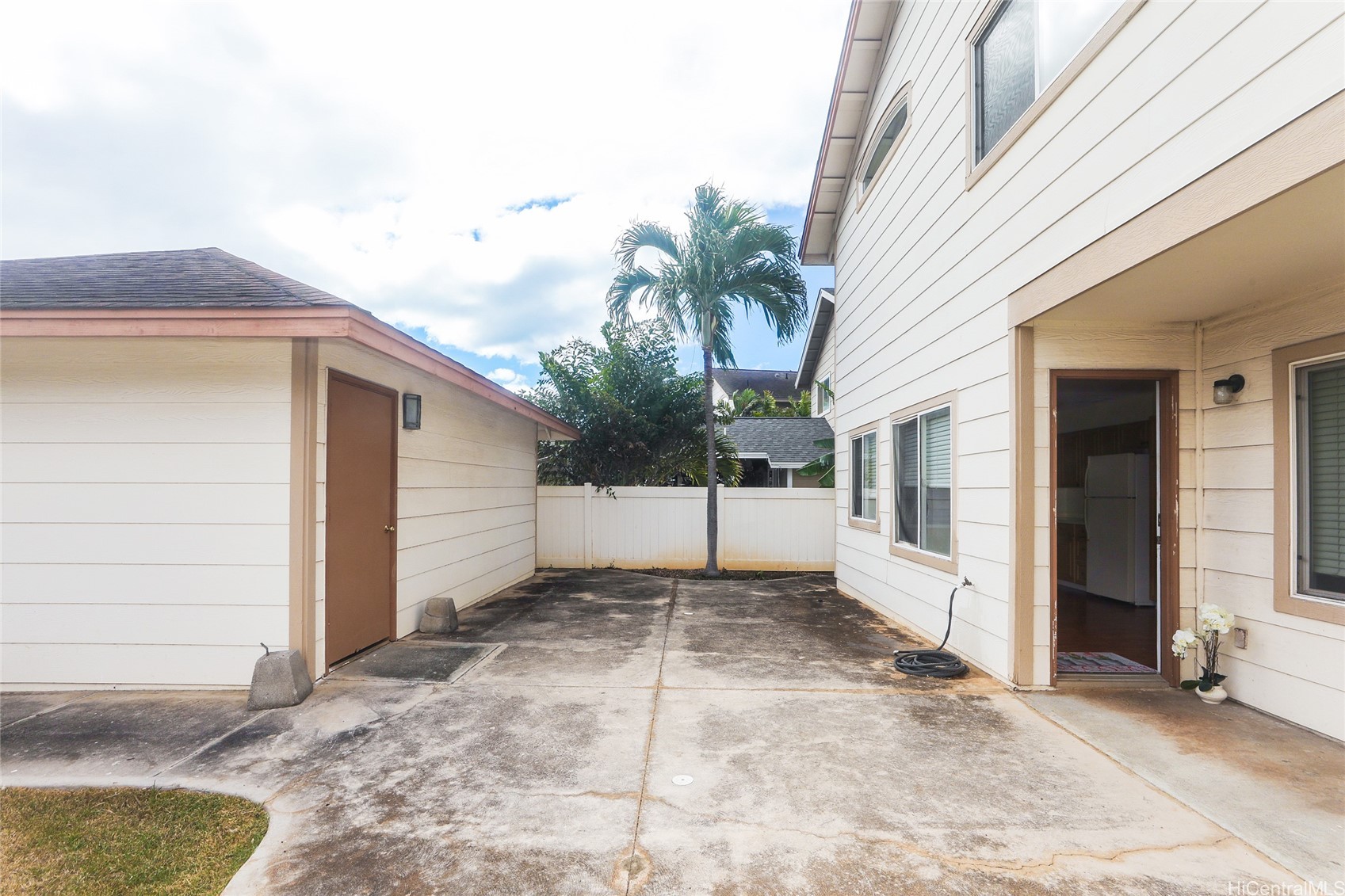Ewa Beach, Hawaii, 96706, United States, 4 Bedrooms Bedrooms, ,3 BathroomsBathrooms,Residential,For Sale,1940576