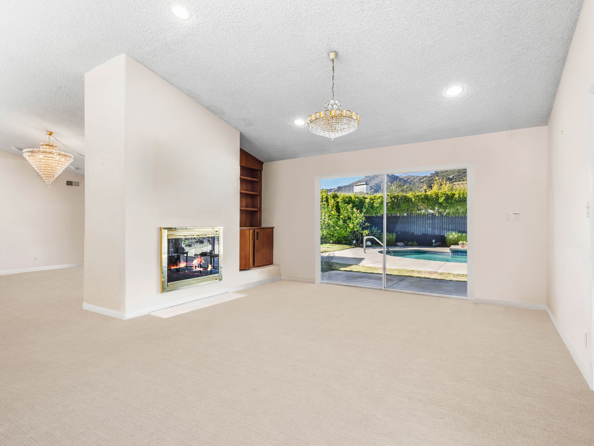  1120 Maybrook Dr - 物件實景