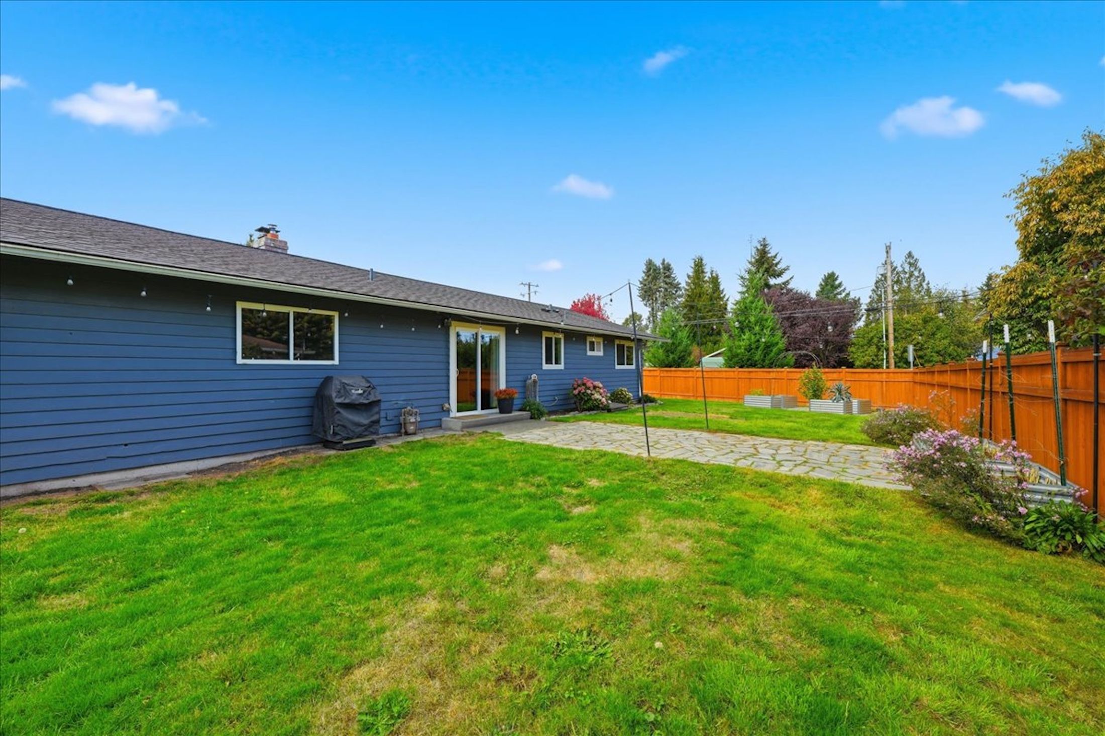  20807 3rd Avenue West, Lynnwood, WA 98036 - 物件實景