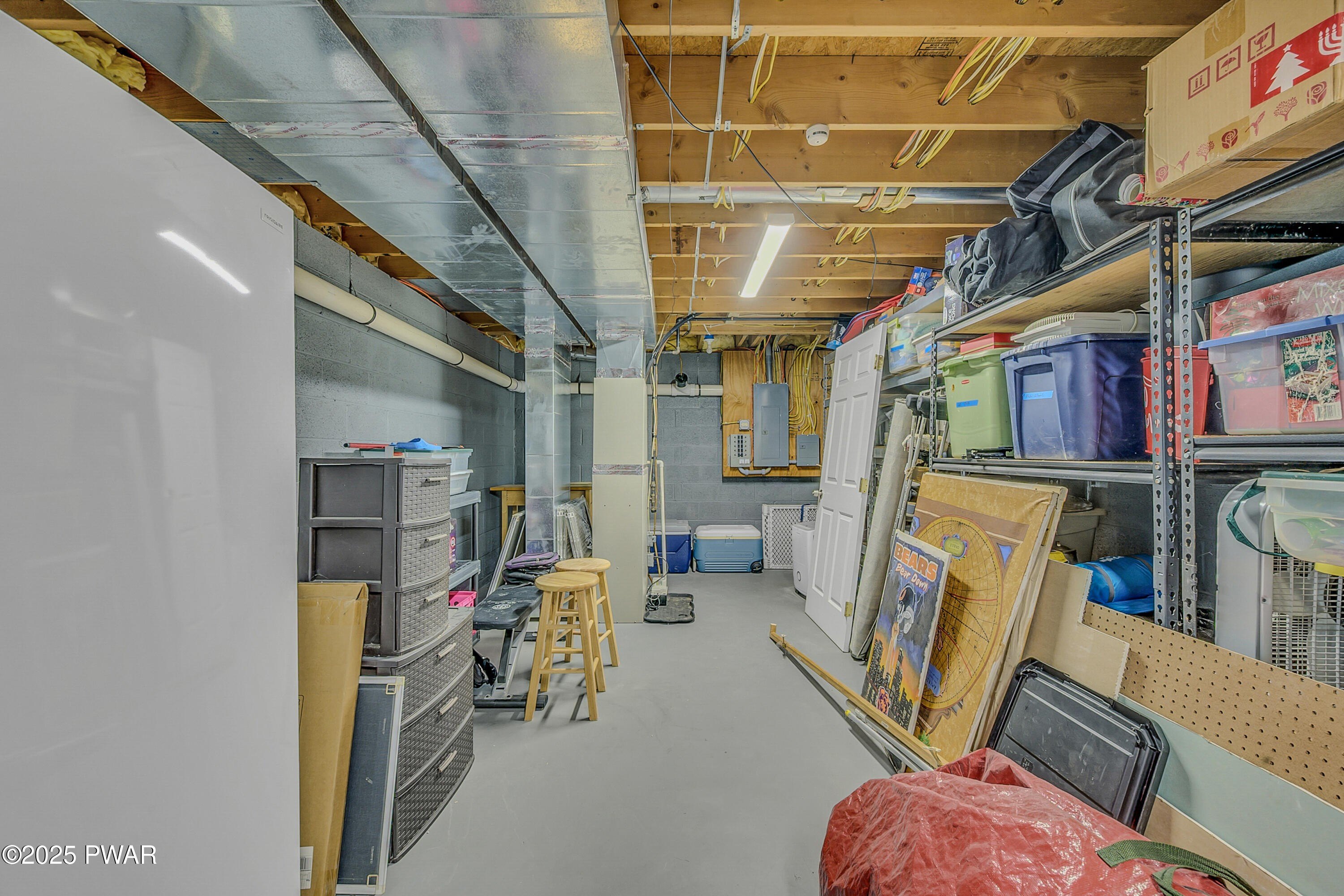 Moscow, Pennsylvania, 18444, United States, 4 Bedrooms Bedrooms, ,3 BathroomsBathrooms,Residential,For Sale,1987034