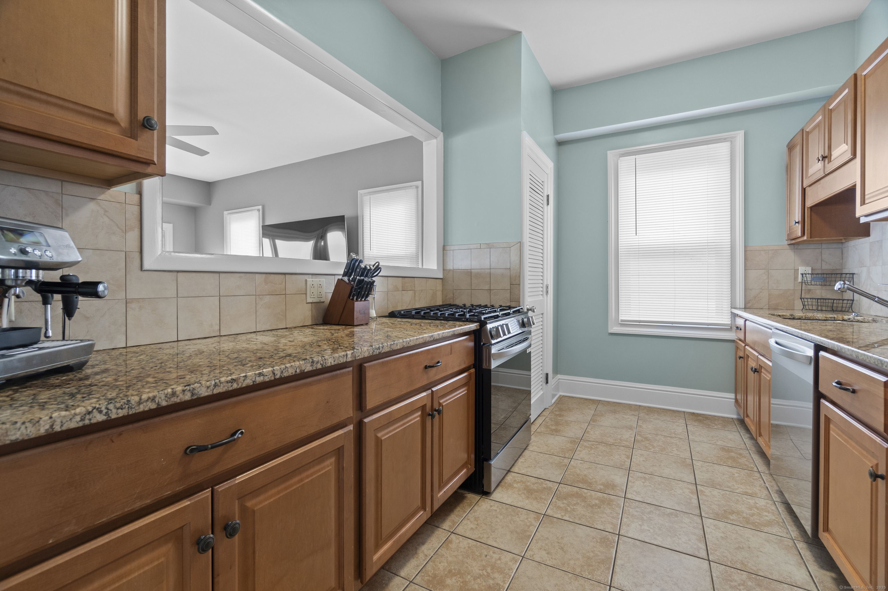 East Haven, Connecticut, 06512, United States, 4 Bedrooms Bedrooms, ,2 BathroomsBathrooms,Residential,For Sale,1939222