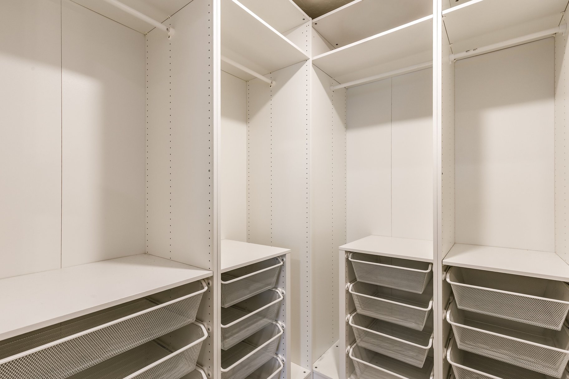  Fresh, Bright & Beautiful 2-Story Home - 物件實景