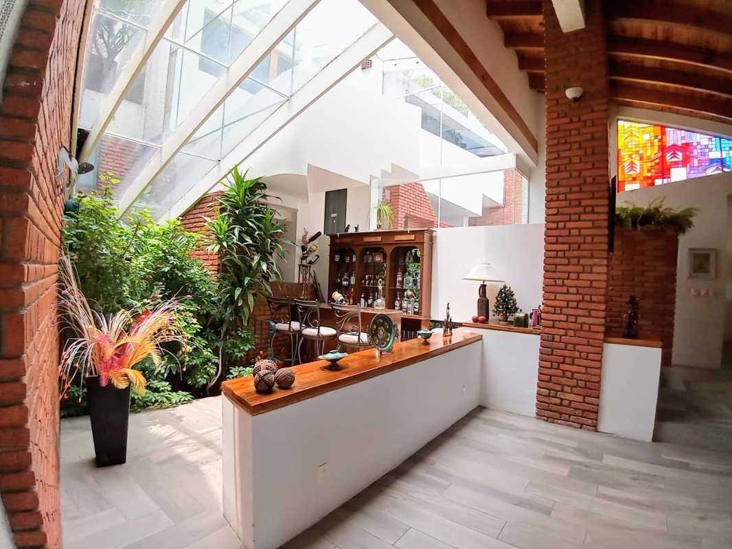 Picagregos, Álvaro Obregón, Ciudad de México, 01730, Mexico, 4 Bedrooms Bedrooms, ,4 BathroomsBathrooms,Residential,For Sale,Picagregos,1444749