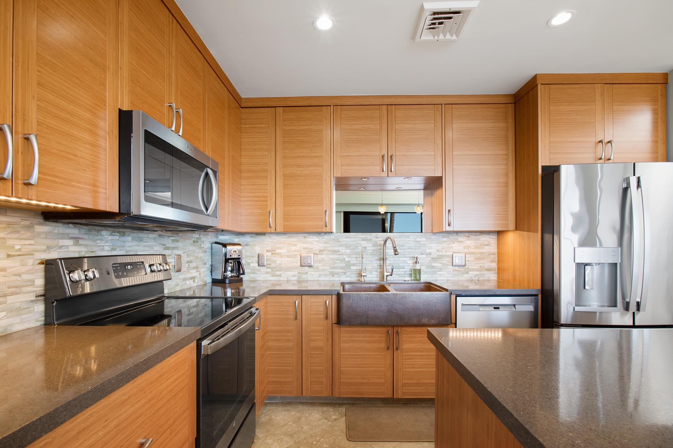 Kihei, Hawaii, 96753-5434, United States, 2 Bedrooms Bedrooms, ,2 BathroomsBathrooms,Residential,For Sale,2000477