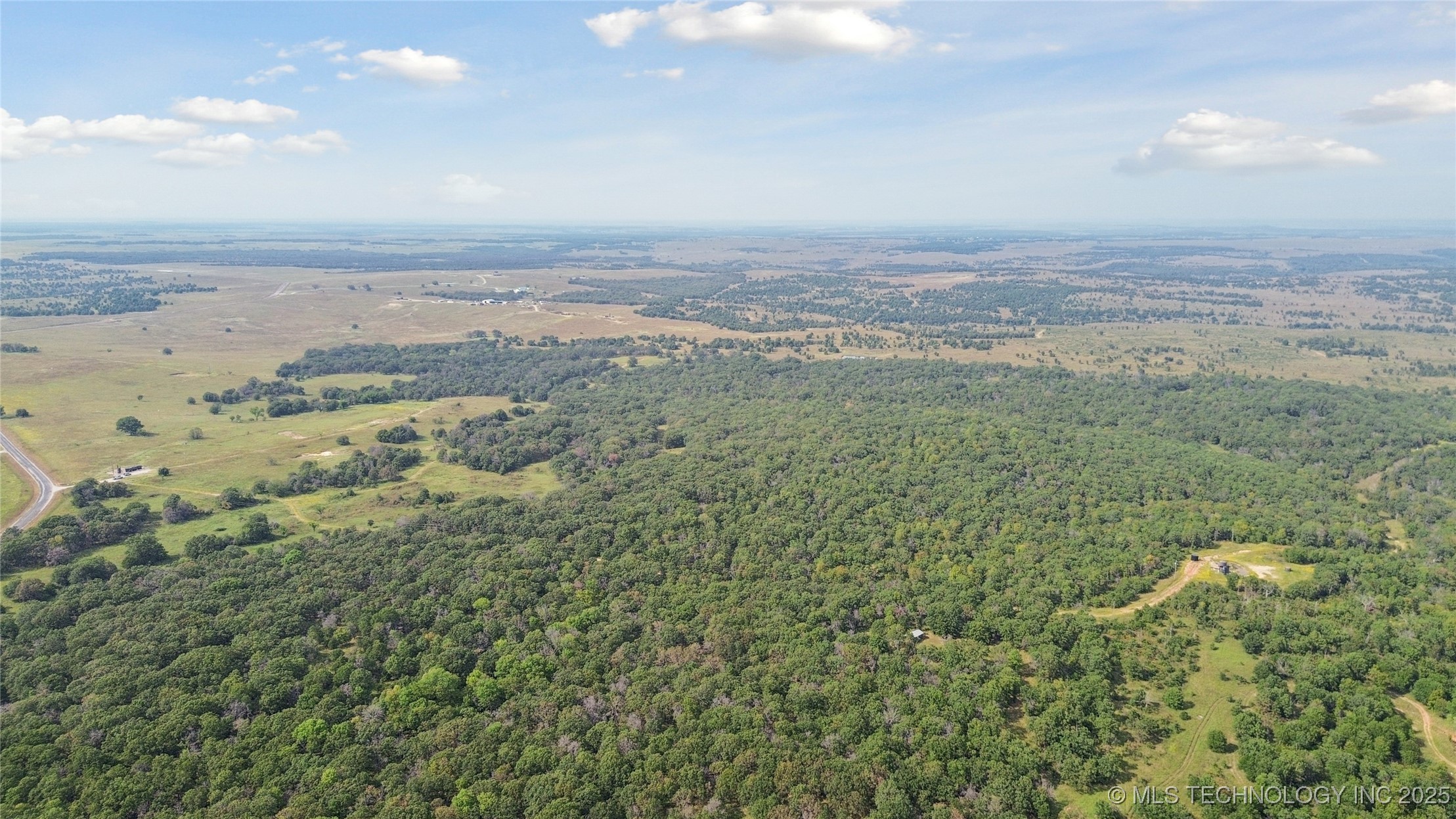 Bartlesville, Oklahoma, 74003, United States, ,Residential,For Sale,1963998