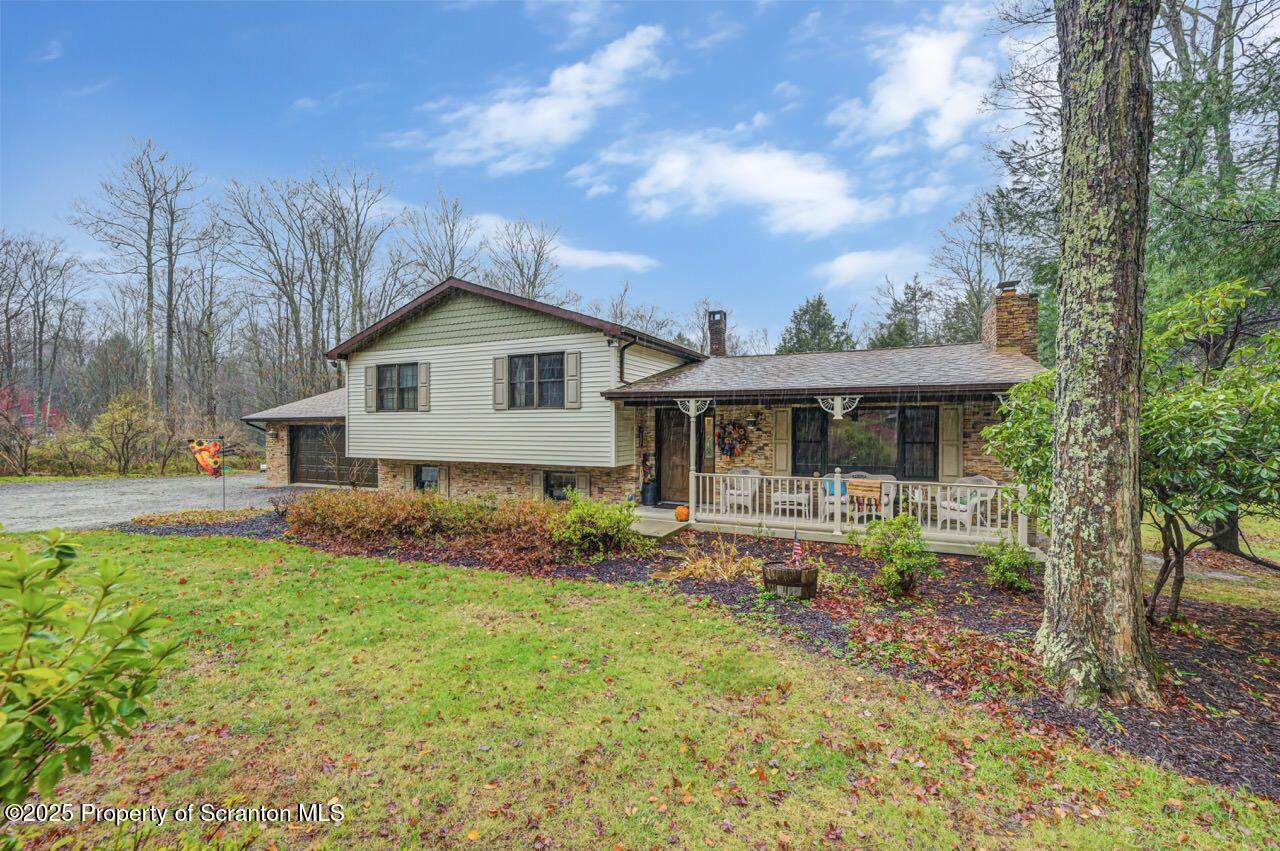 Gouldsboro, Pennsylvania, 18424, United States, 4 Bedrooms Bedrooms, ,3 BathroomsBathrooms,Residential,For Sale,1998512