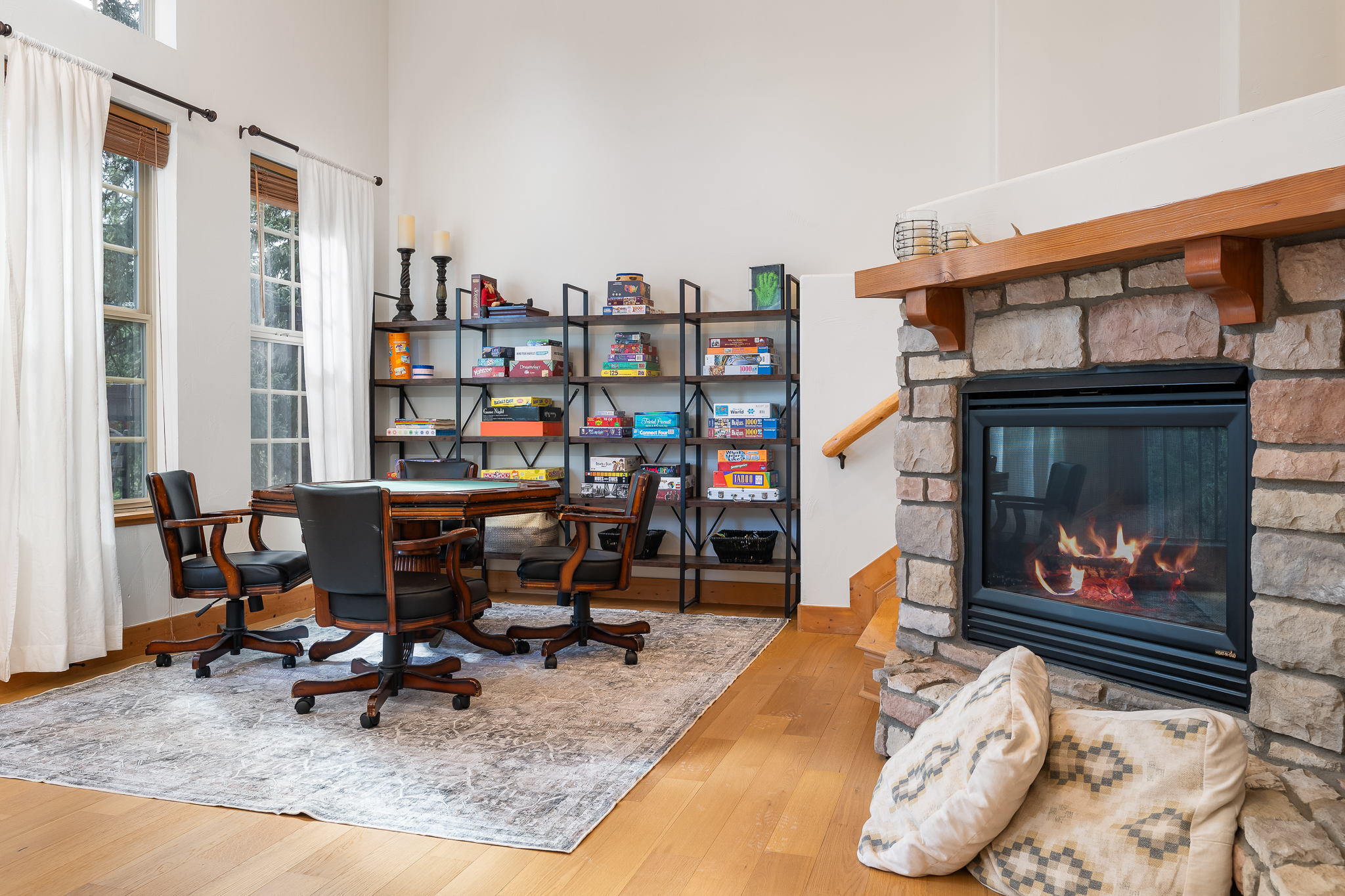  Thoughtfully Designed For Comfortable Mountain Living - 物件實景