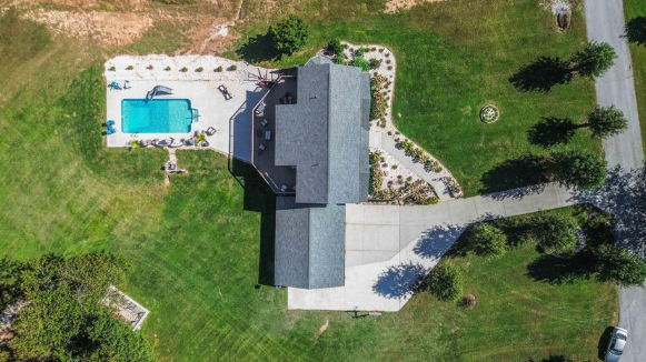 London, Kentucky, 40741, United States, 5 Bedrooms Bedrooms, ,4 BathroomsBathrooms,Residential,For Sale,1980344