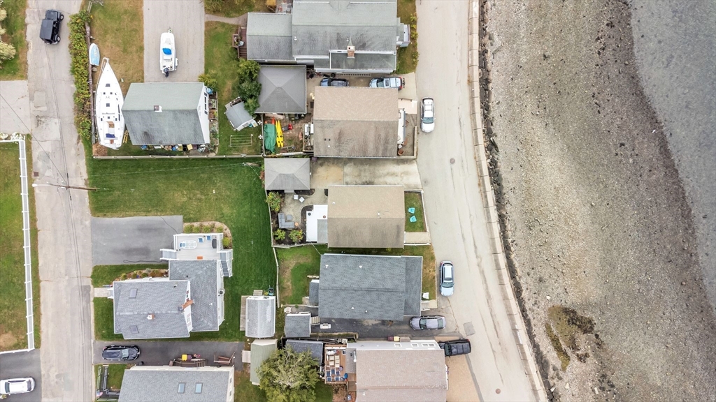 Weymouth, Massachusetts, 02191, United States, 3 Bedrooms Bedrooms, ,2 BathroomsBathrooms,Residential,For Sale,1876021