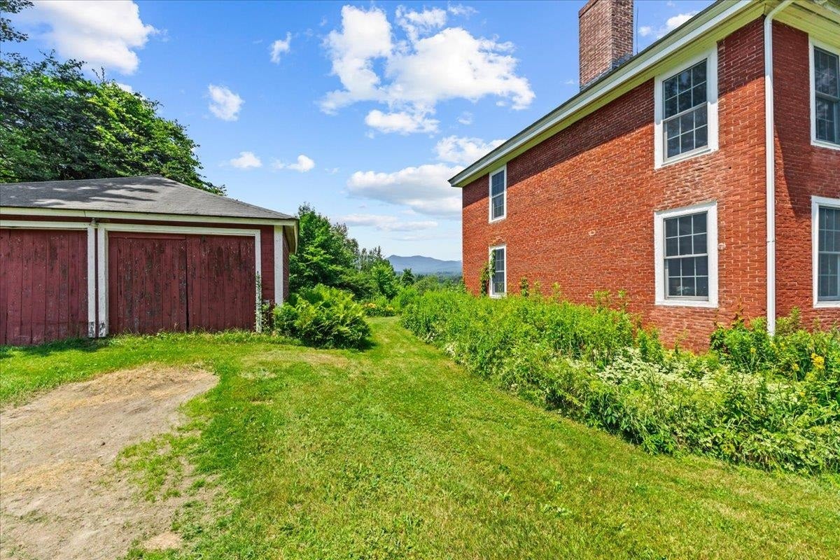 Morristown, Vermont, 05661, United States, 9 Bedrooms Bedrooms, ,4 BathroomsBathrooms,Residential,For Sale,1896052