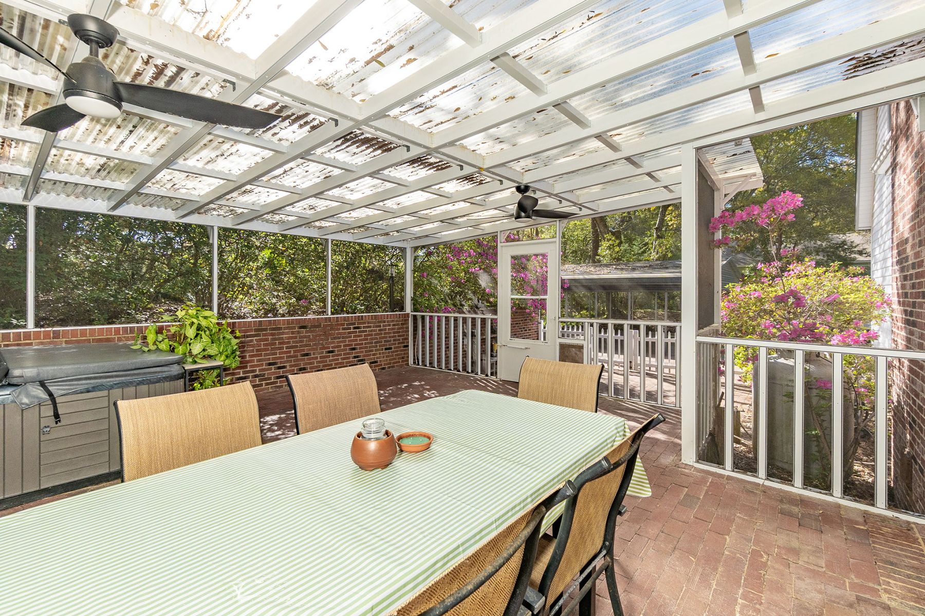  428 Holly Street, Emerald Isle, NC 28594 - 物件實景