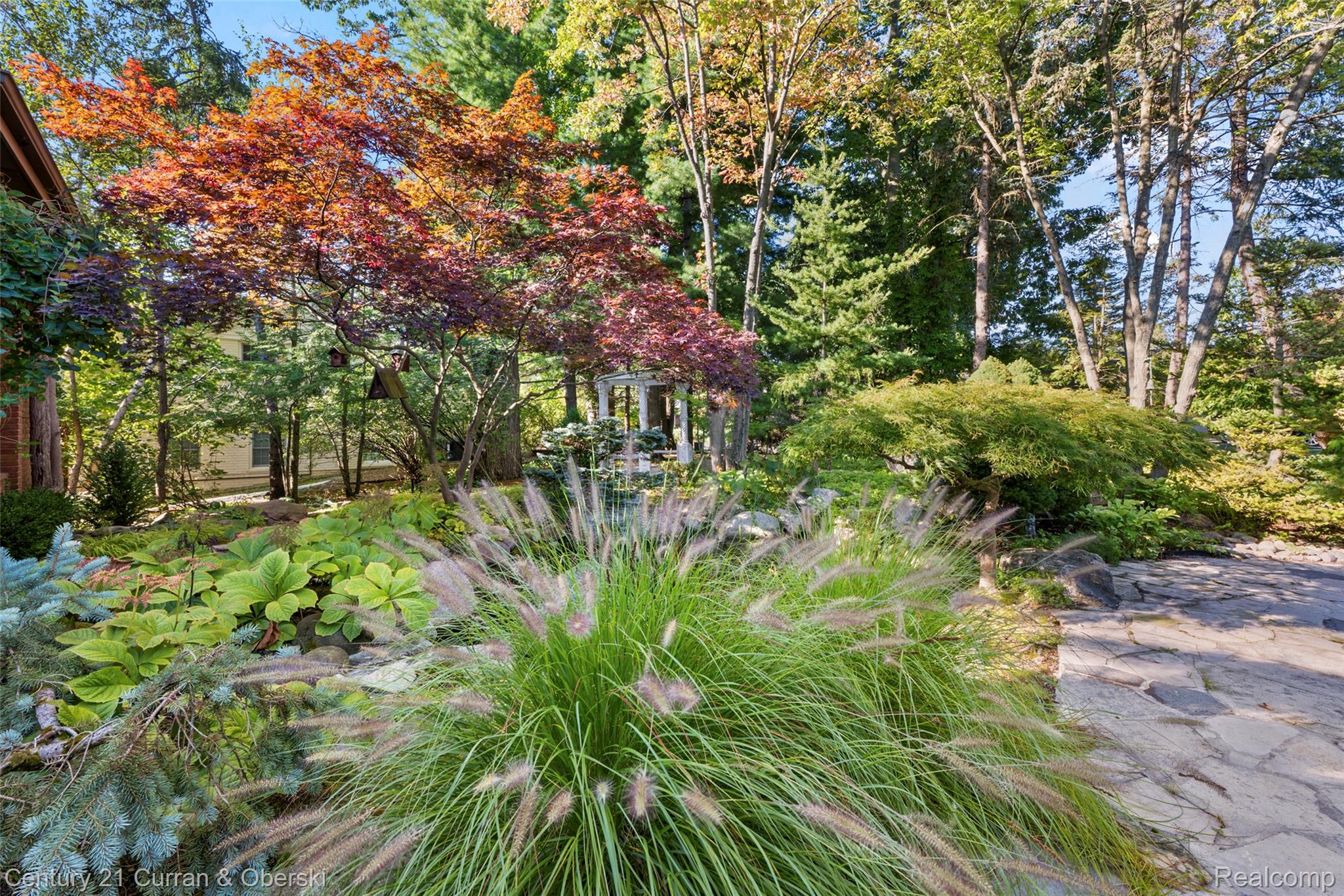 Dearborn, Michigan, 48124, United States, 4 Bedrooms Bedrooms, ,4 BathroomsBathrooms,Residential,For Sale,1983815