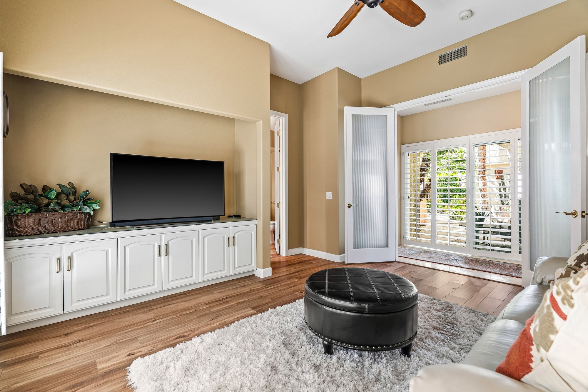  where  desert light meets the water’s edge - 物件實景