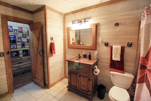 Stilwell, Oklahoma, 74960, United States, 3 Bedrooms Bedrooms, ,2 BathroomsBathrooms,Residential,For Sale,1763492